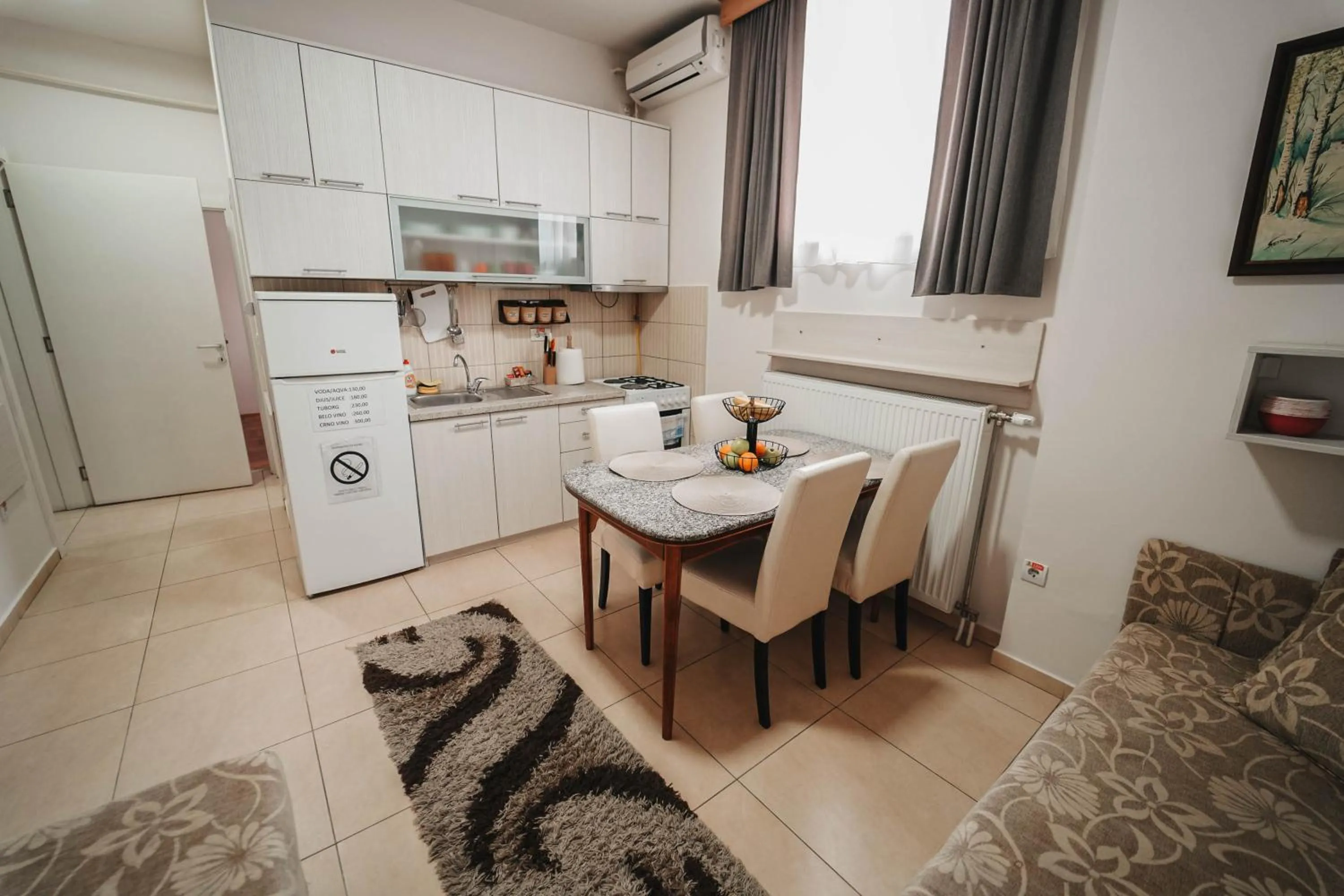 Kitchen or kitchenette in Passage