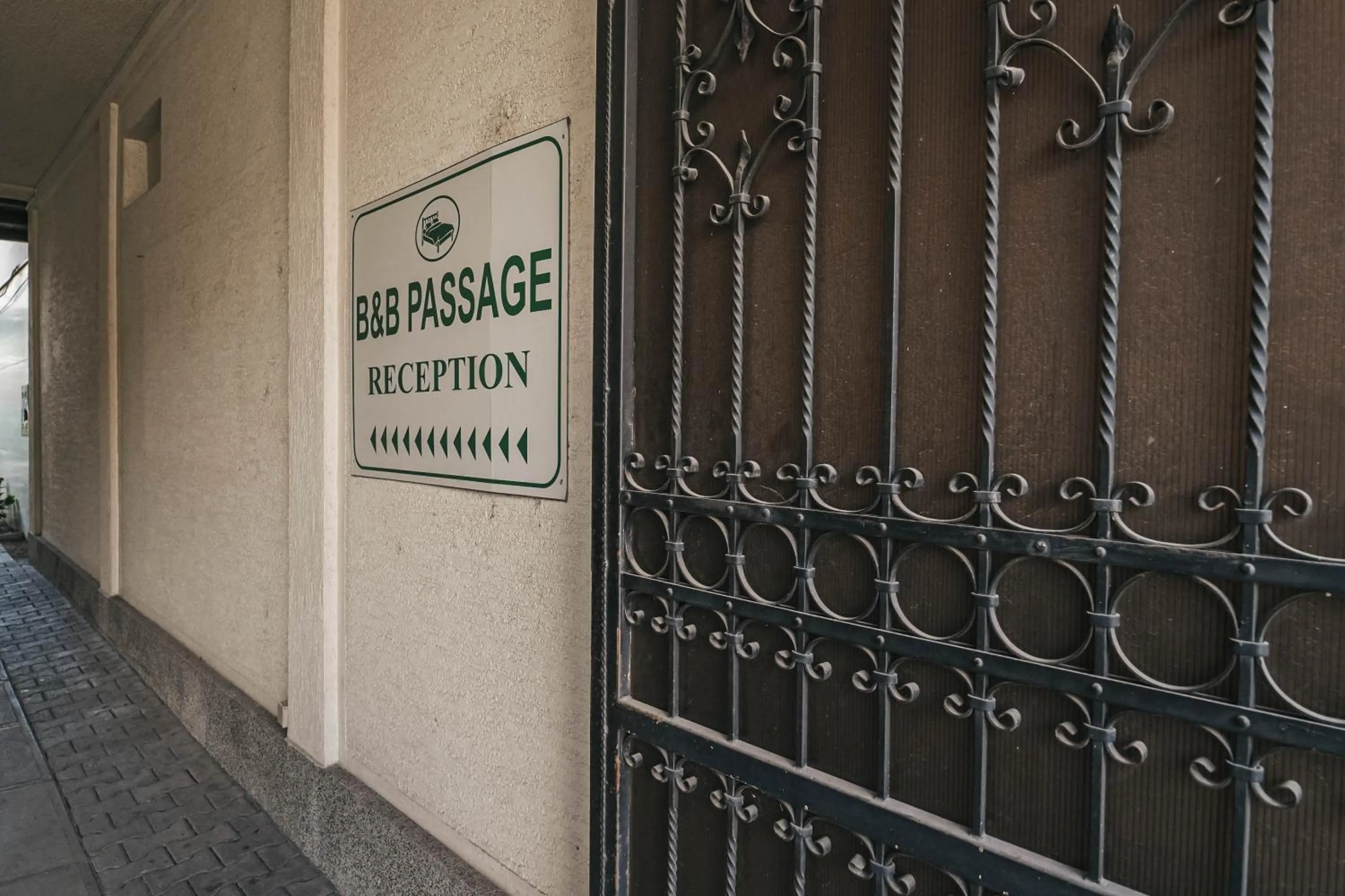 Facade/entrance in Passage
