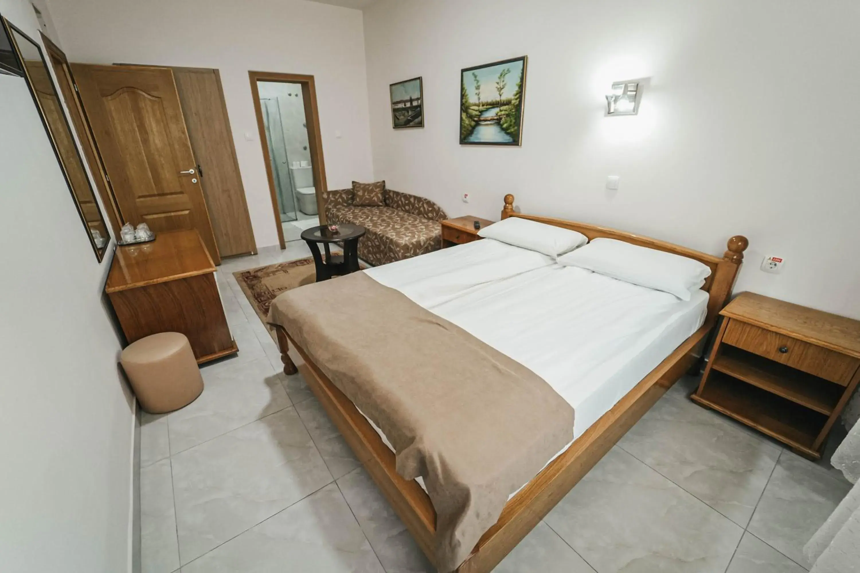 Quadruple Room - single occupancy in B&B Passage Quadruple Room - single occupancy in B&B Passage