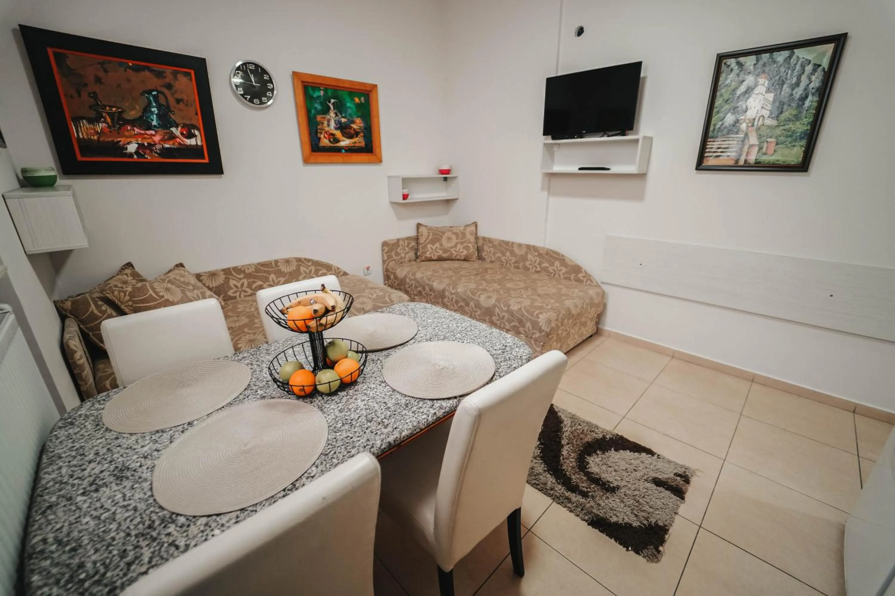 TV and multimedia in Passage