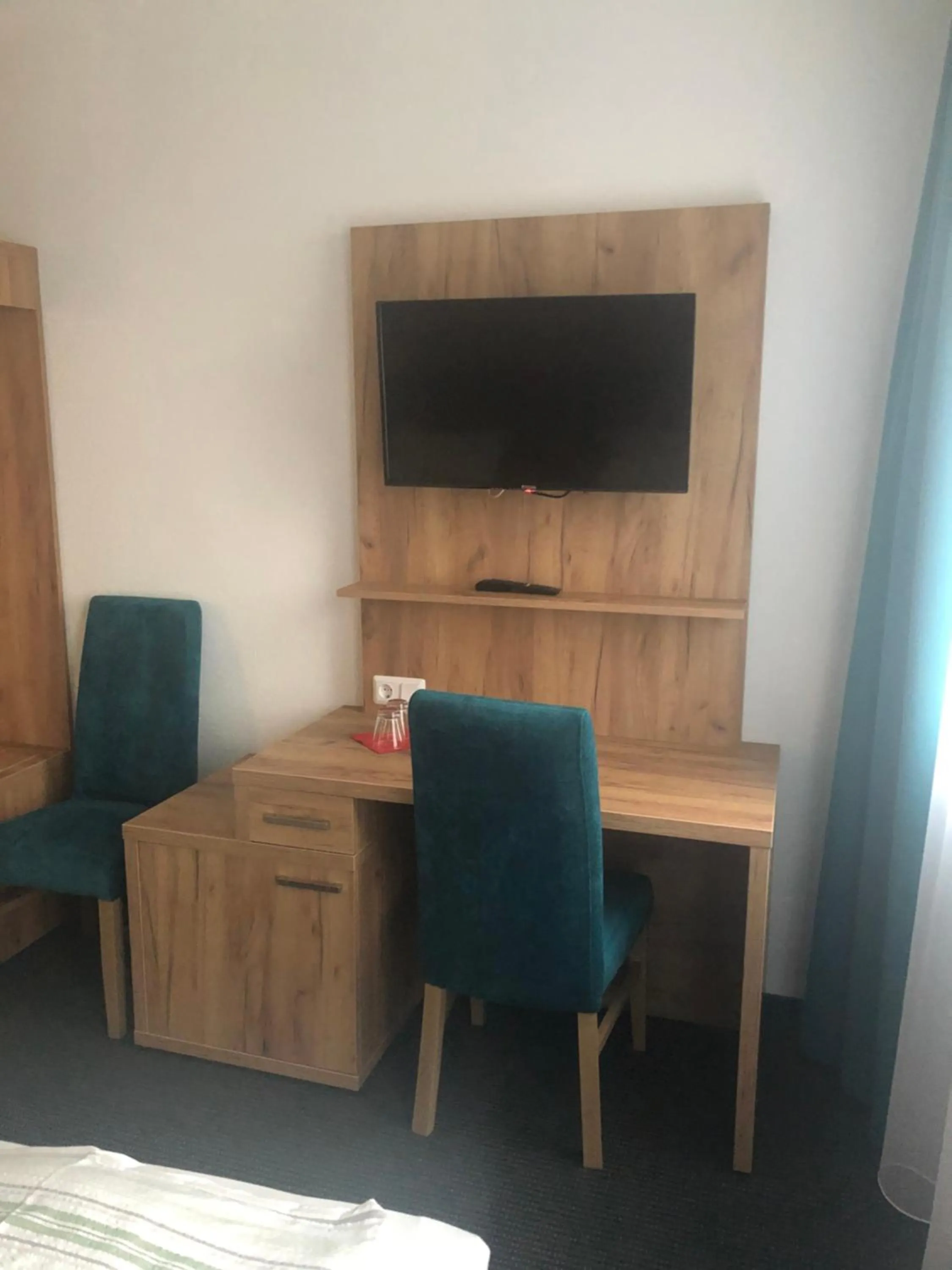 TV and multimedia in Burghotel Homberg