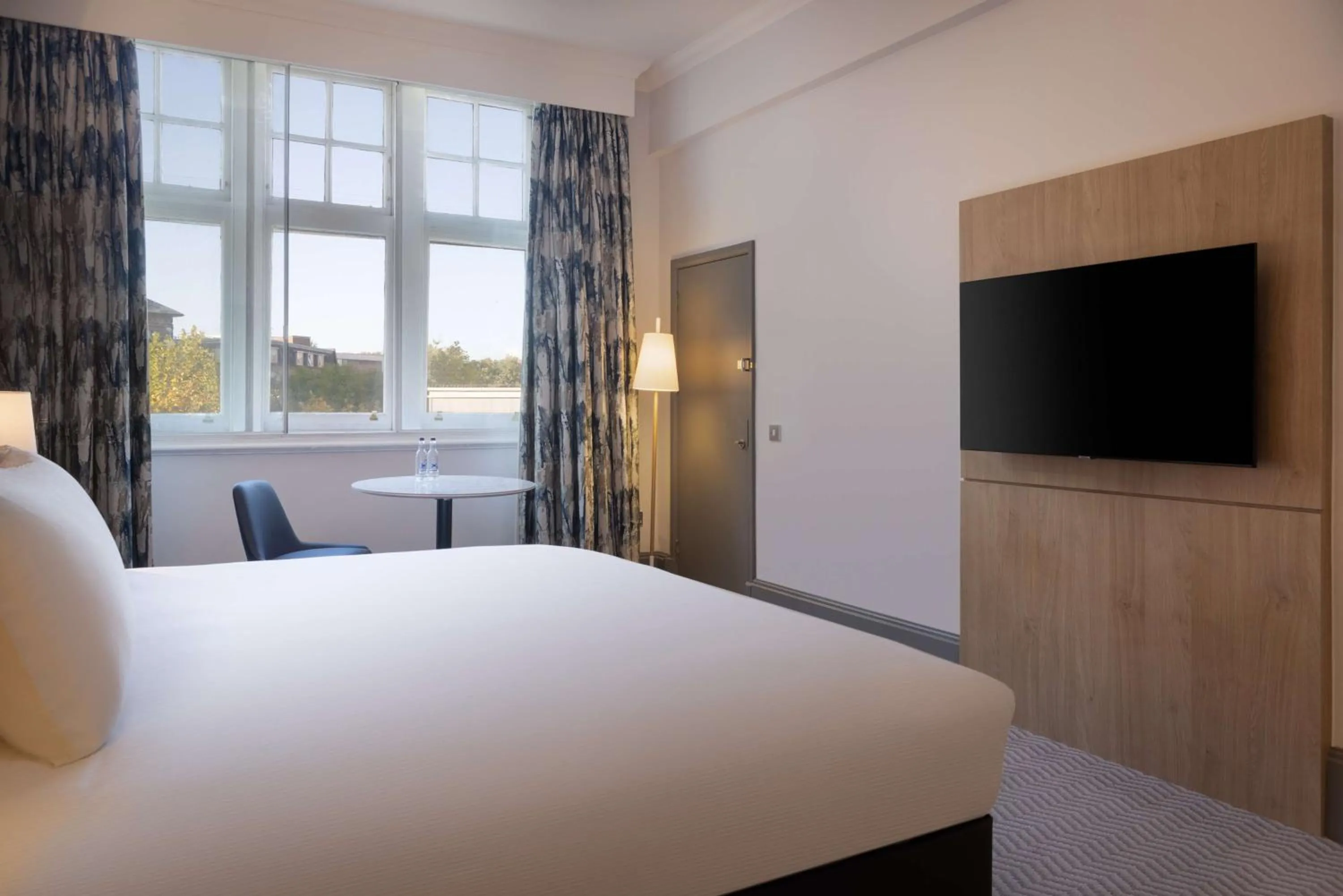 Bed in Hilton Nottingham Hotel