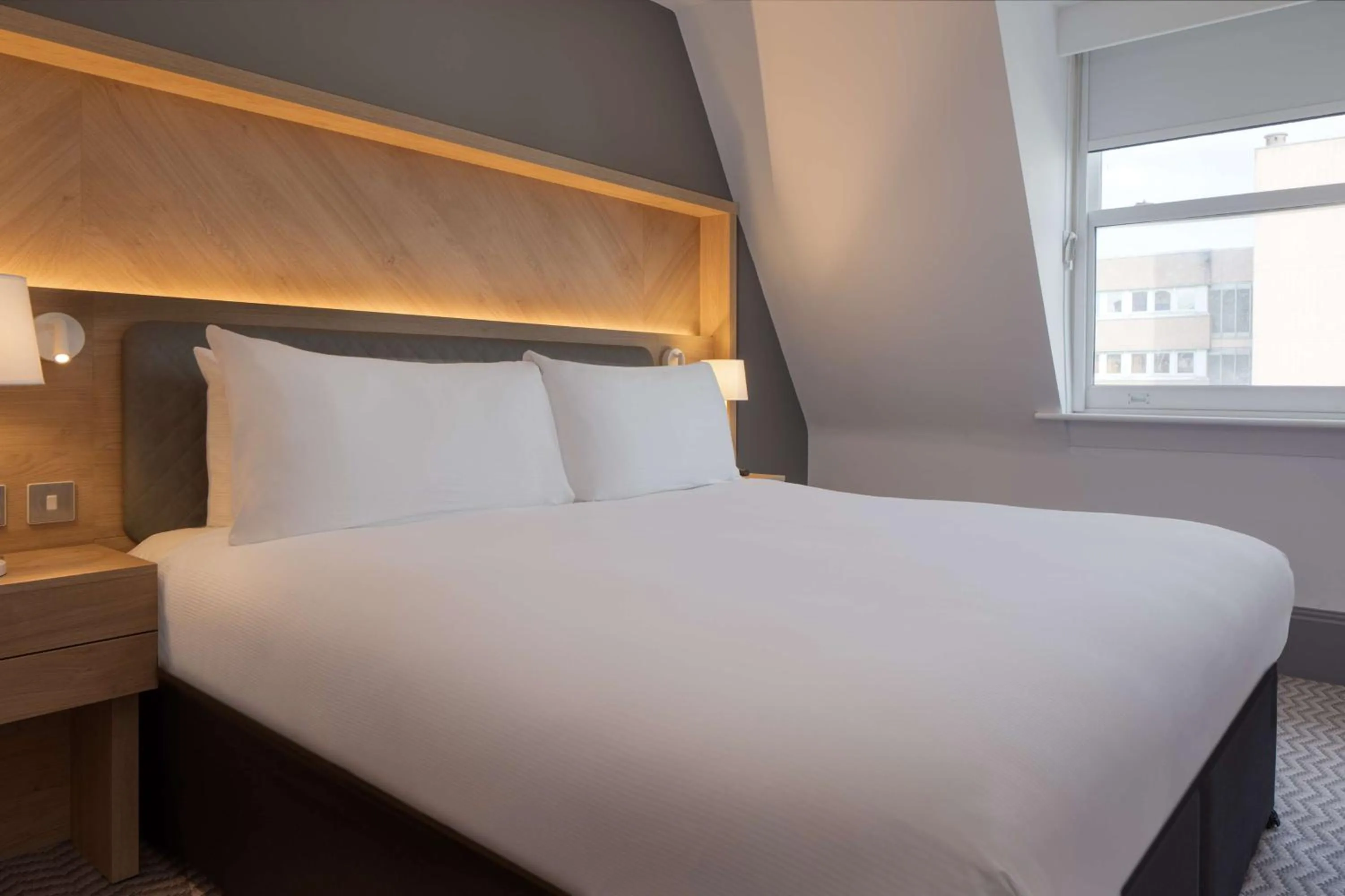 Bed in Hilton Nottingham Hotel