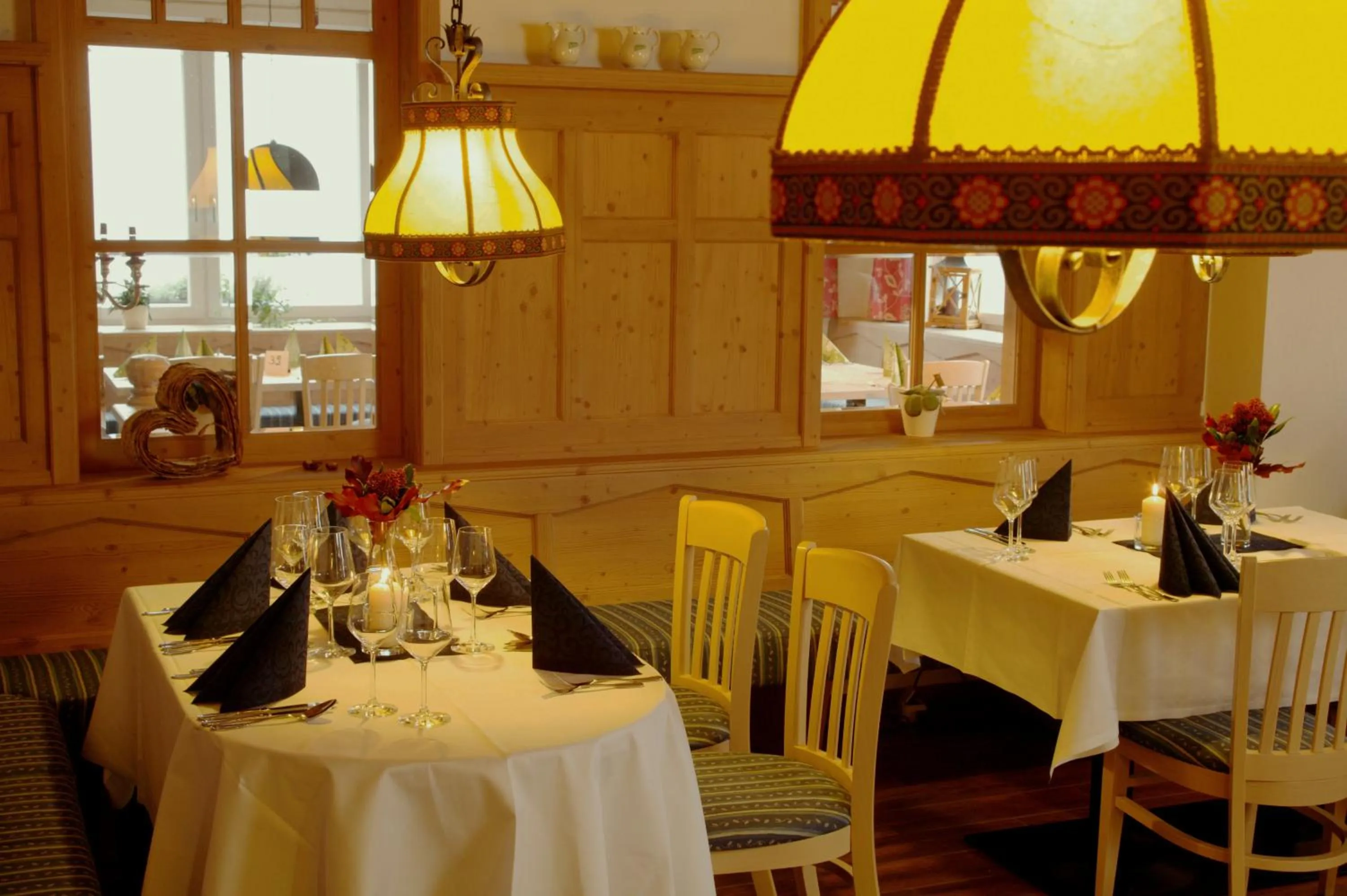 Restaurant/places to eat in Natur- und Sporthotel Zuflucht