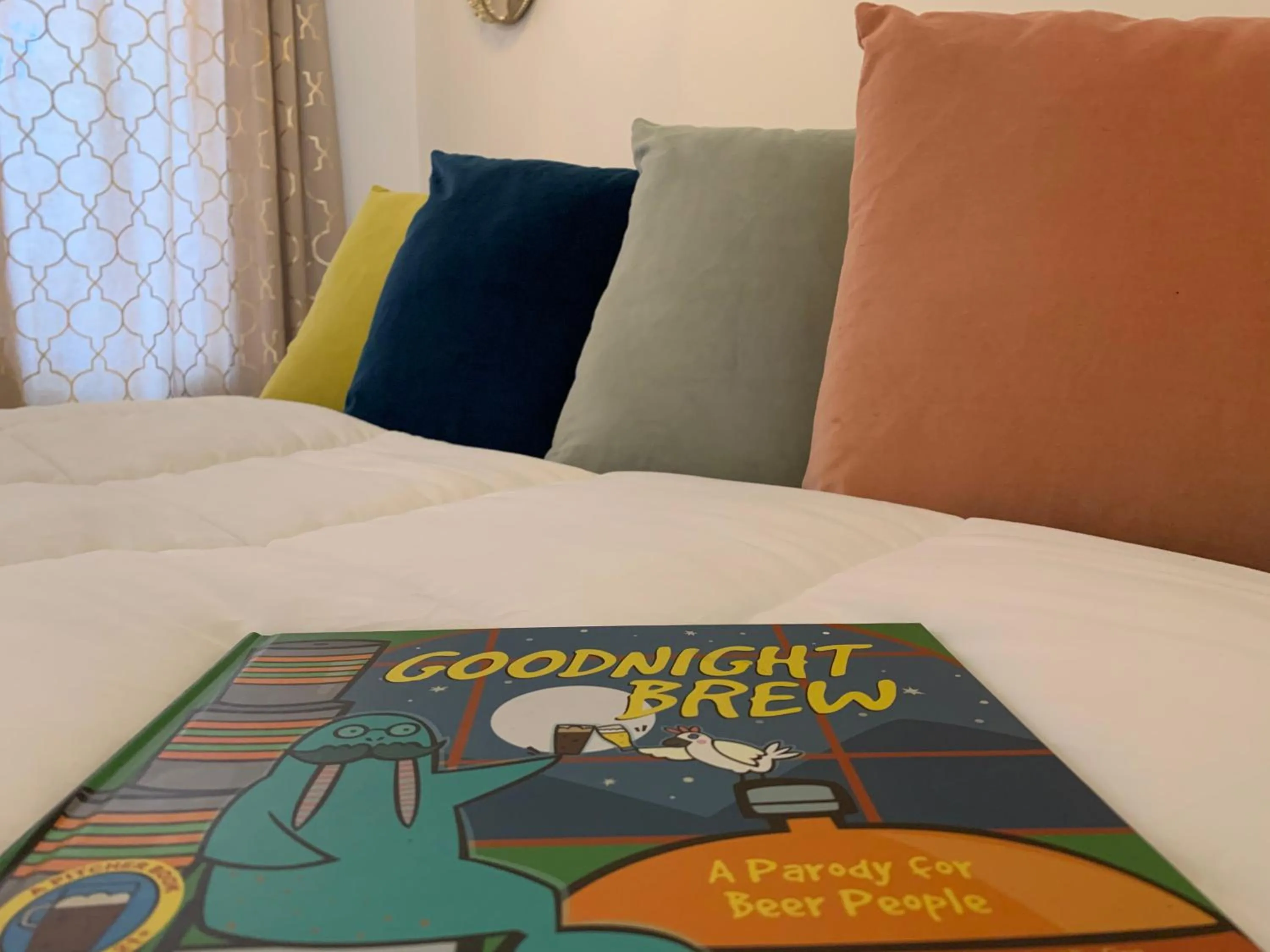 Decorative detail, Bed in Painted Lady Bed & Brew