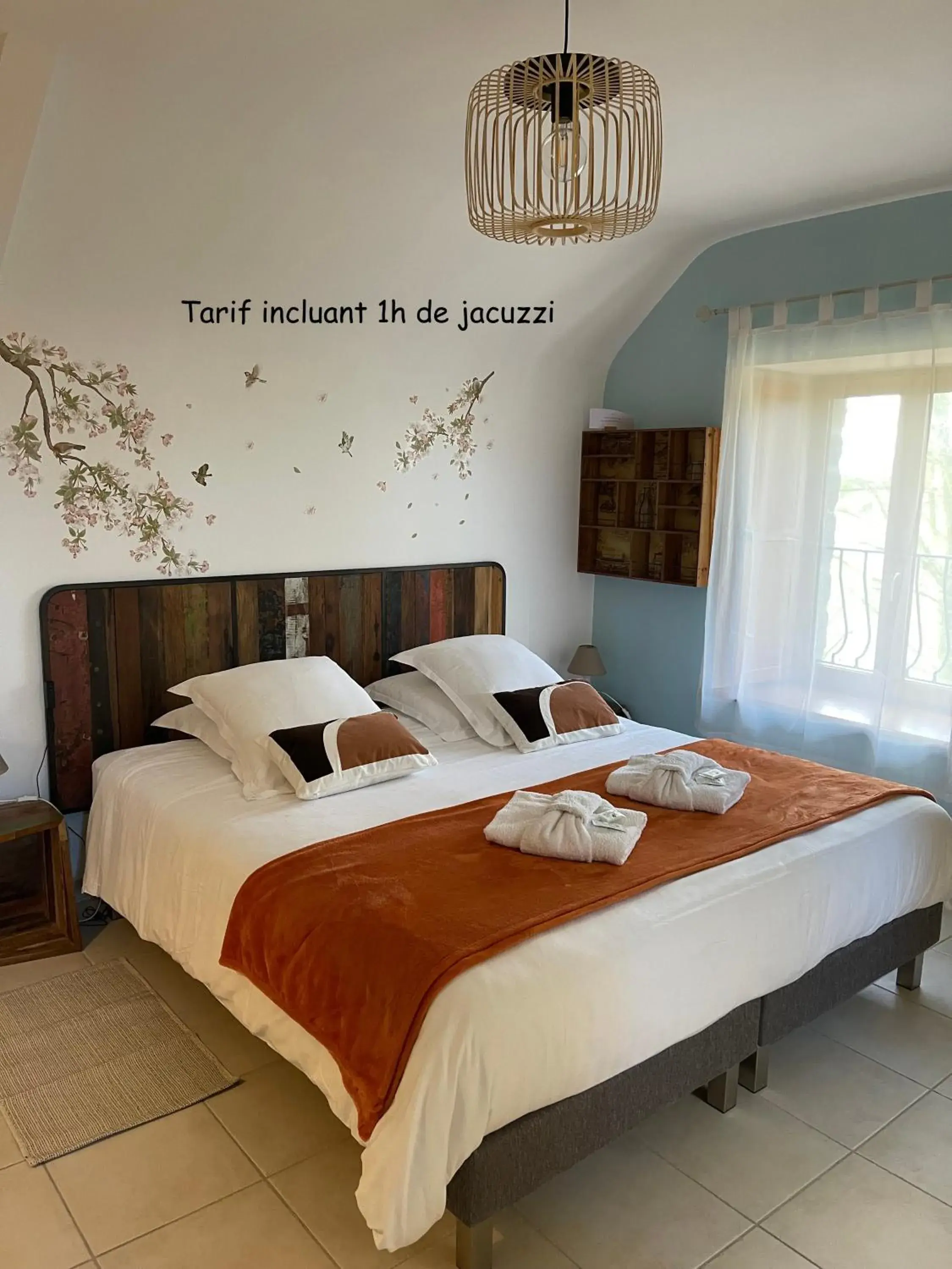 Superior King Room in Le Haut Pont de la Baie Superior King Room in Le Haut Pont de la Baie