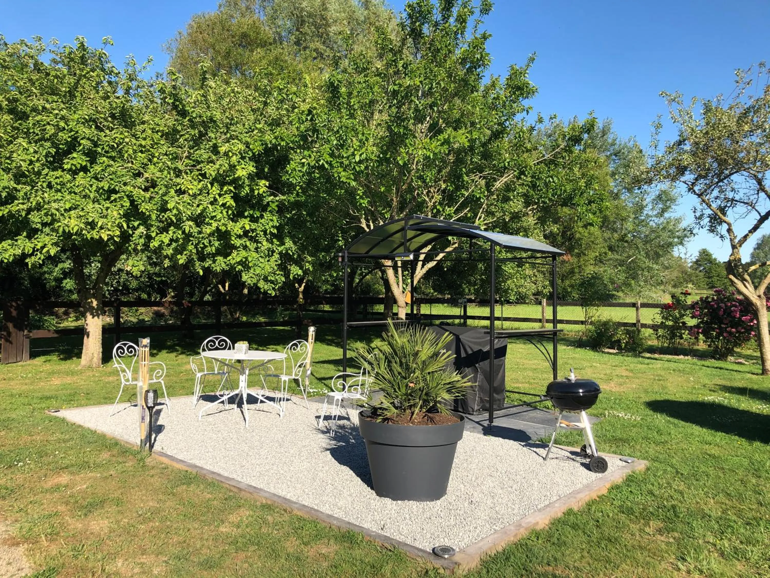 Patio in Le Haut Pont de la Baie