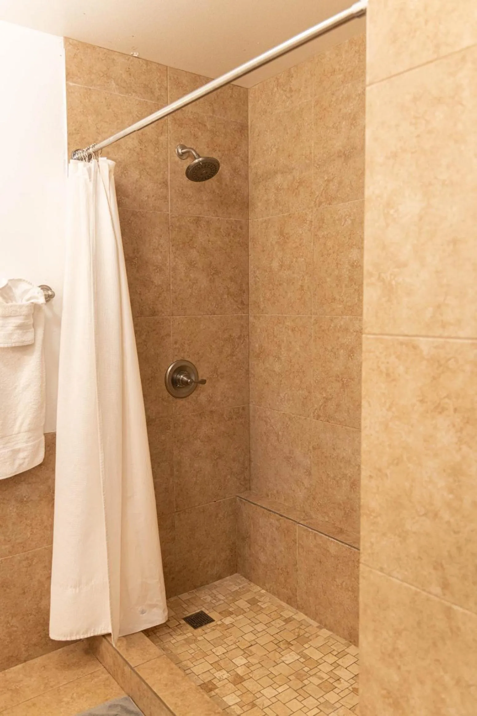 Shower in Puu Koa Palms vacation rental