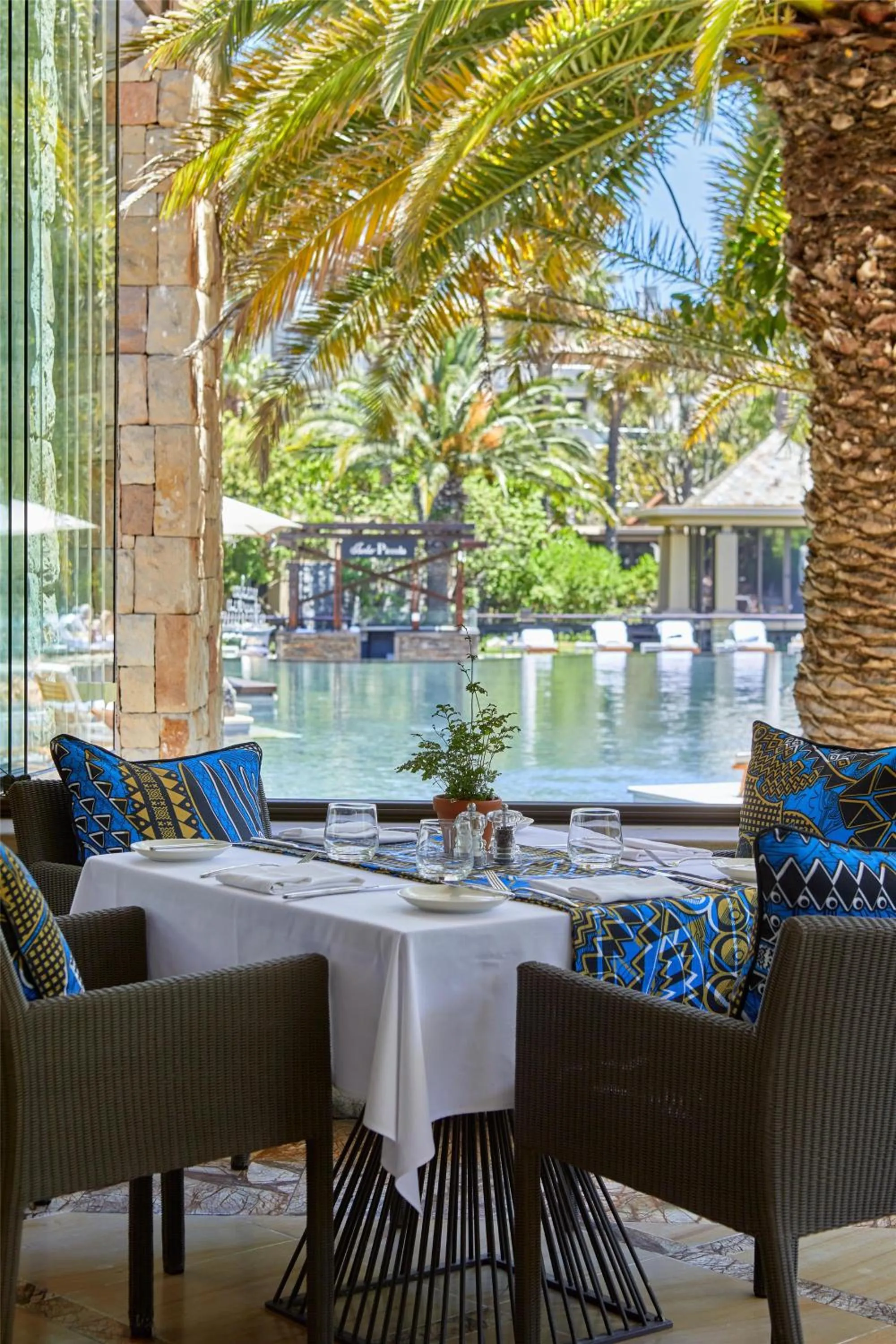 Restaurant/places to eat in One&Only Cape Town