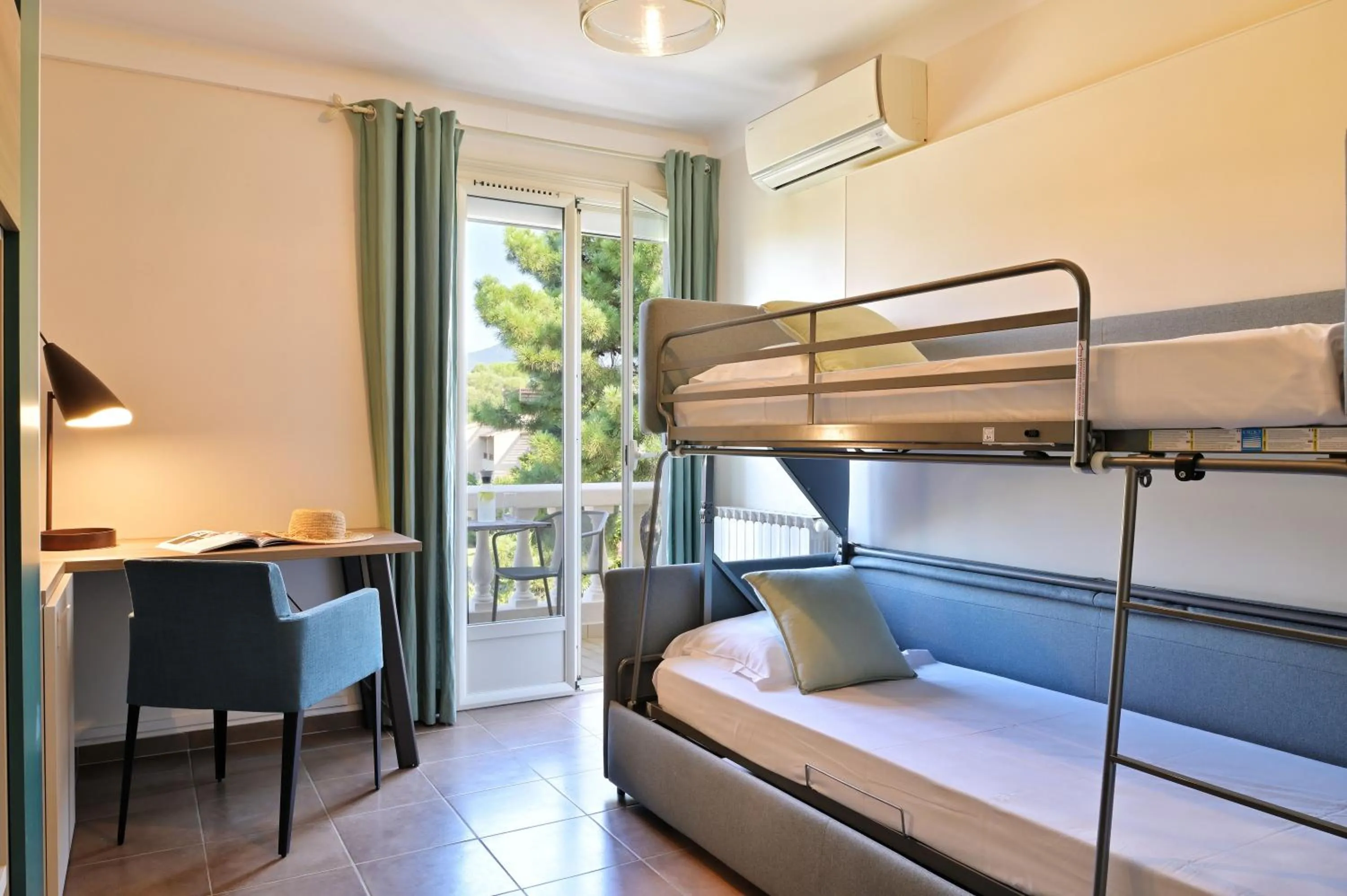 Bedroom in Hotel Bartaccia