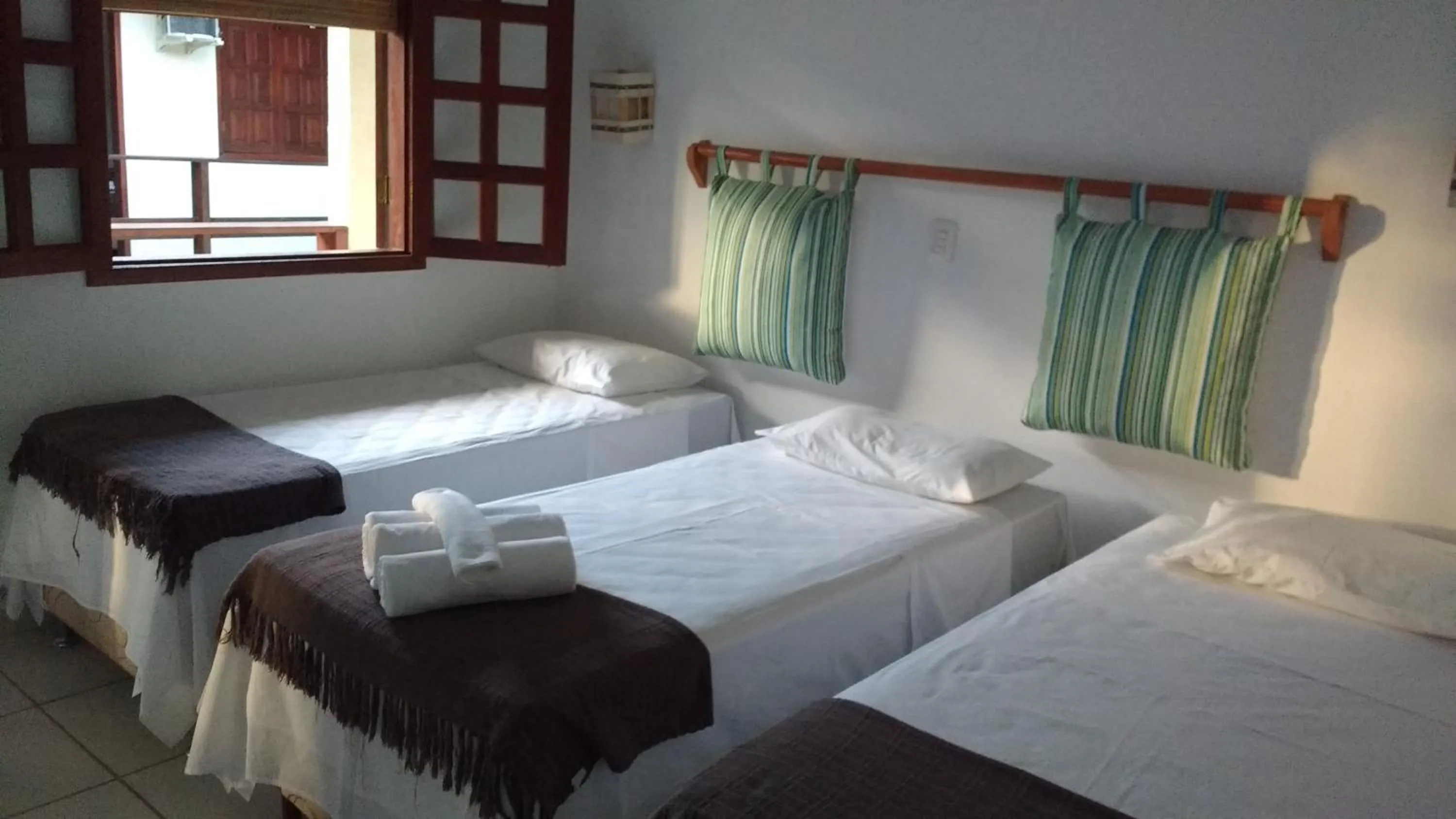 Photo of the whole room, Bed in Pousada Manhã Dourada