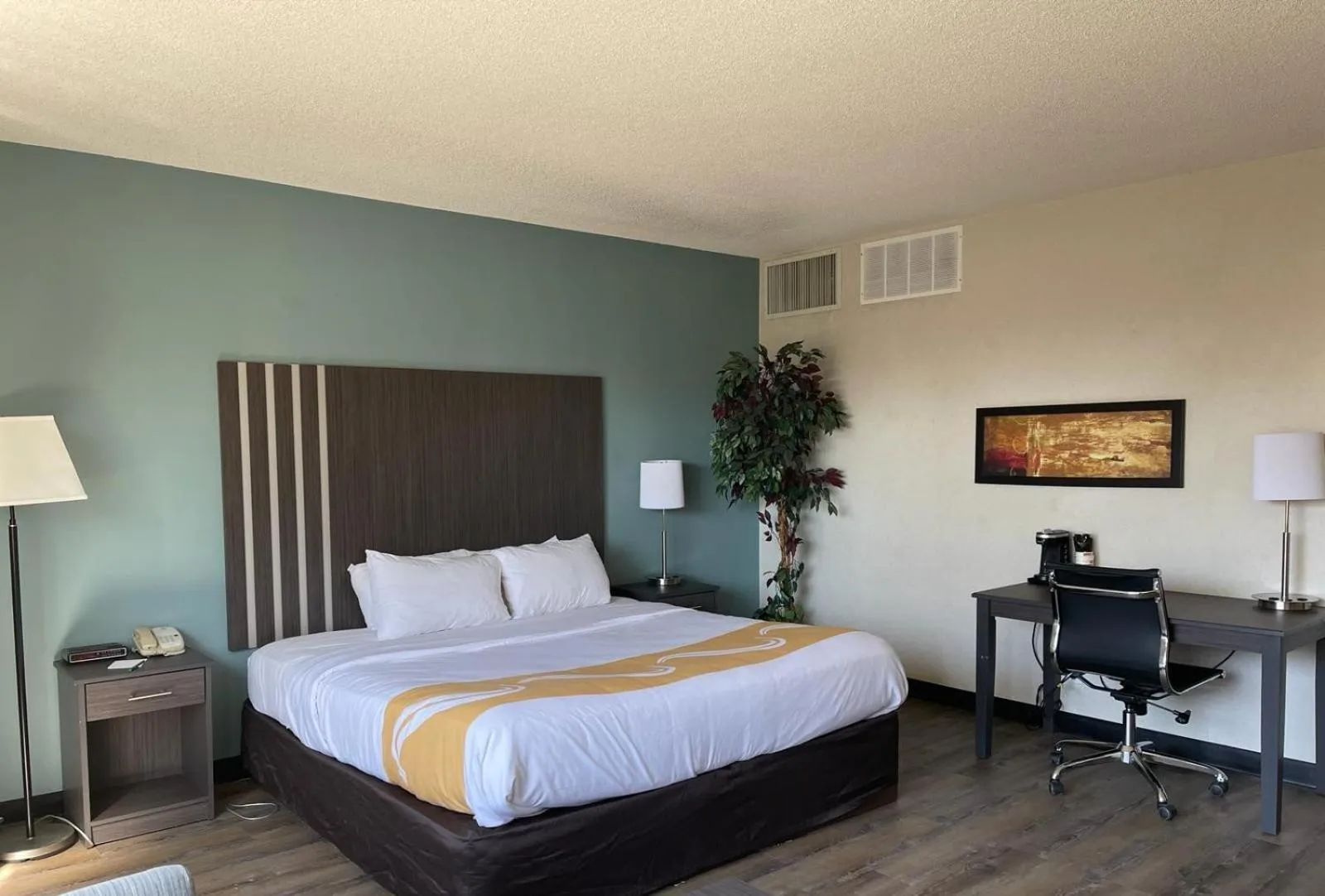 Photo of the whole room in Village Inn & Suites