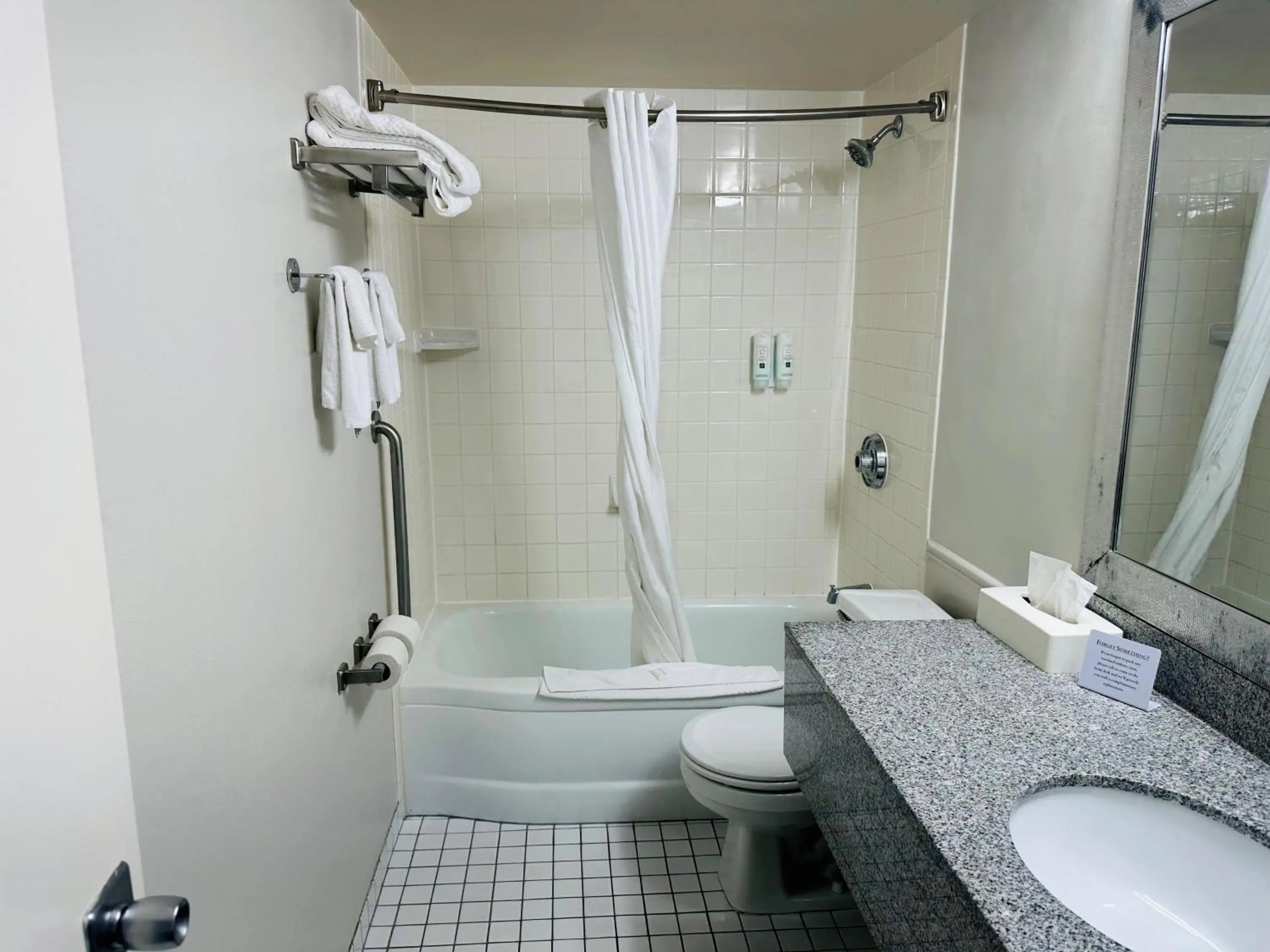 Bathroom in Village Inn & Suites