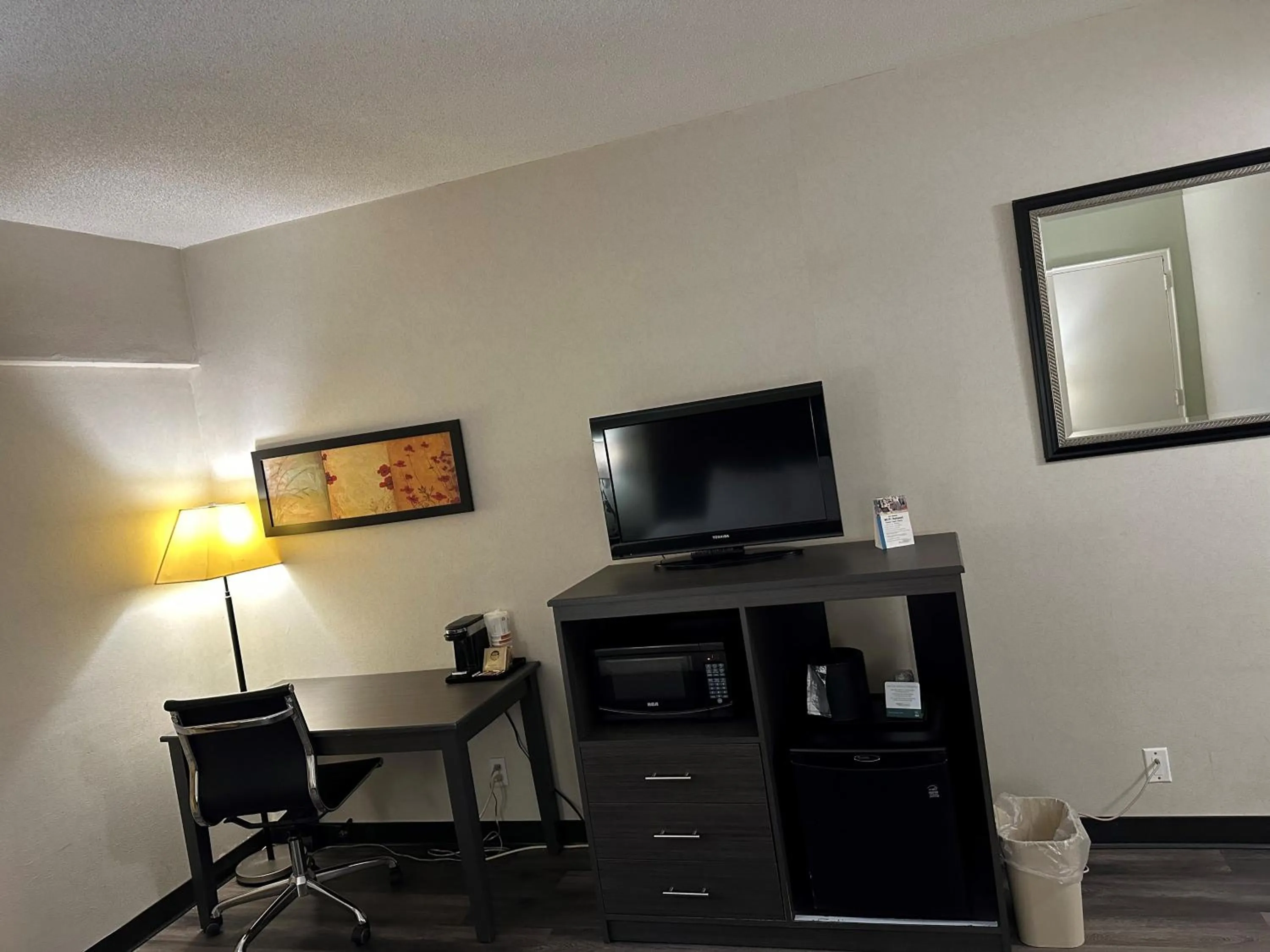 Photo of the whole room in Village Inn & Suites