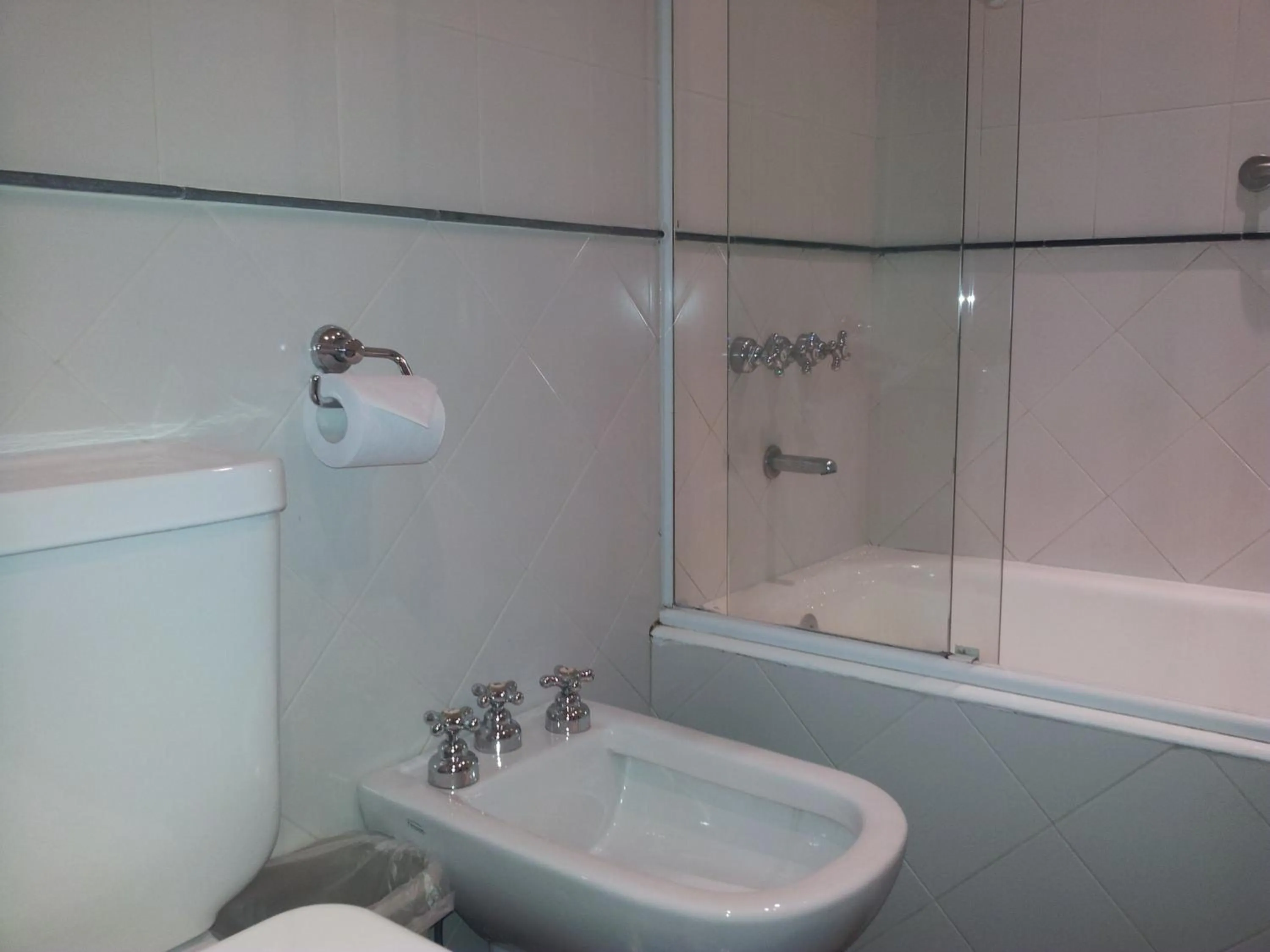 Bathroom in Apart San Diego Recoleta