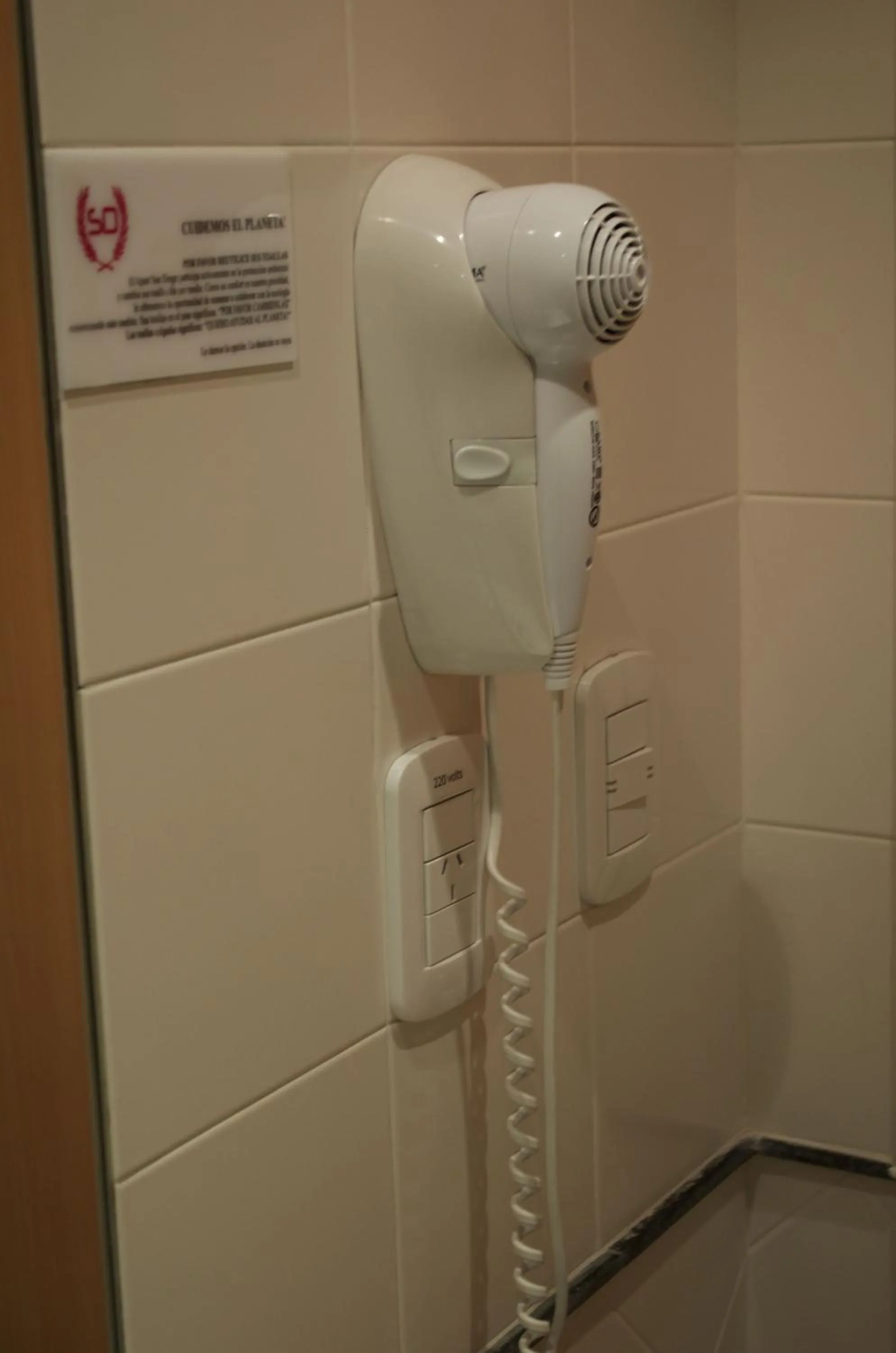 Bathroom in Apart San Diego Recoleta