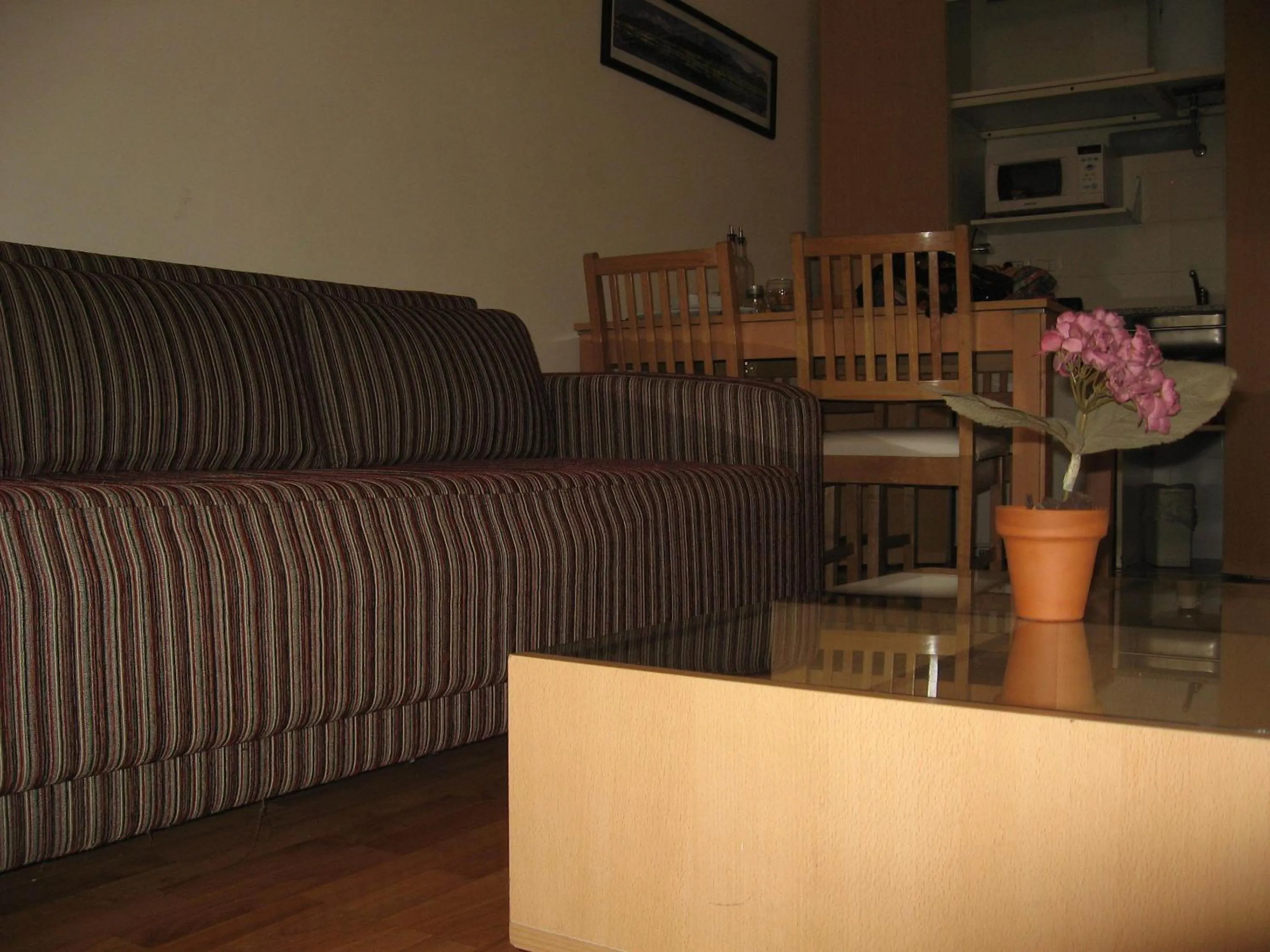 Seating area in Apart San Diego Recoleta