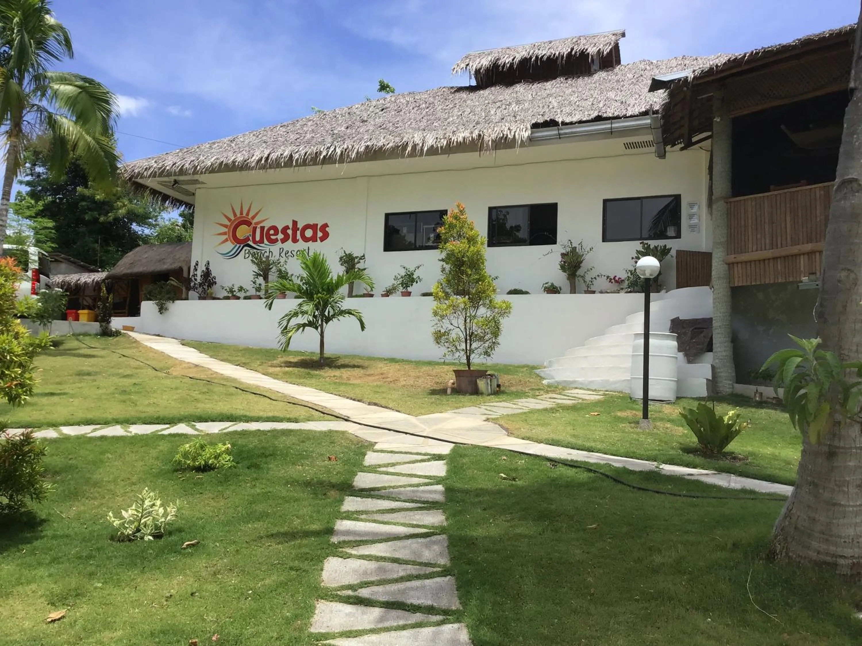 Restaurant/places to eat in Cuestas Beach Resort and Restaurant