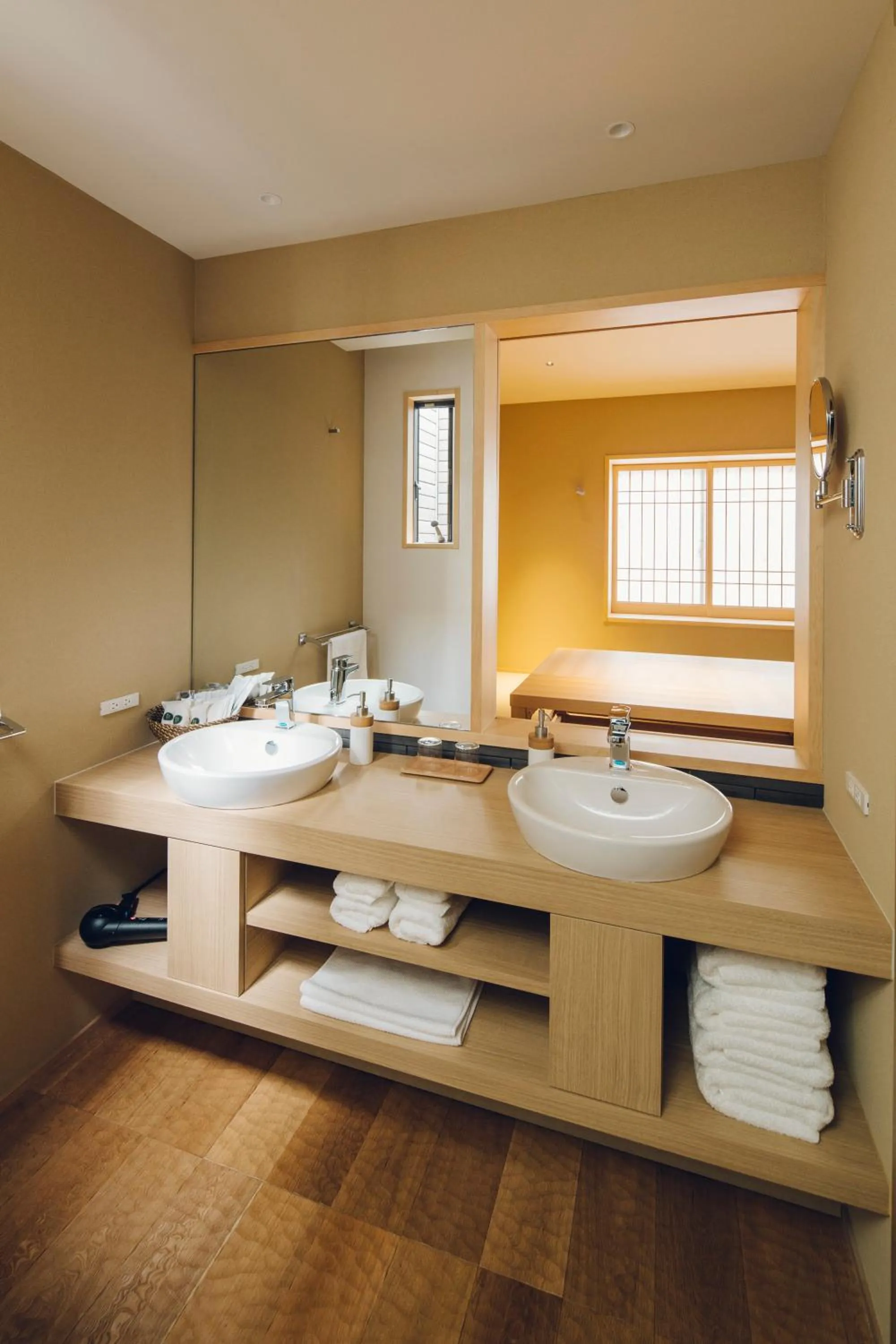 Bathroom in Yuhi House Kyoto Dog Friendly