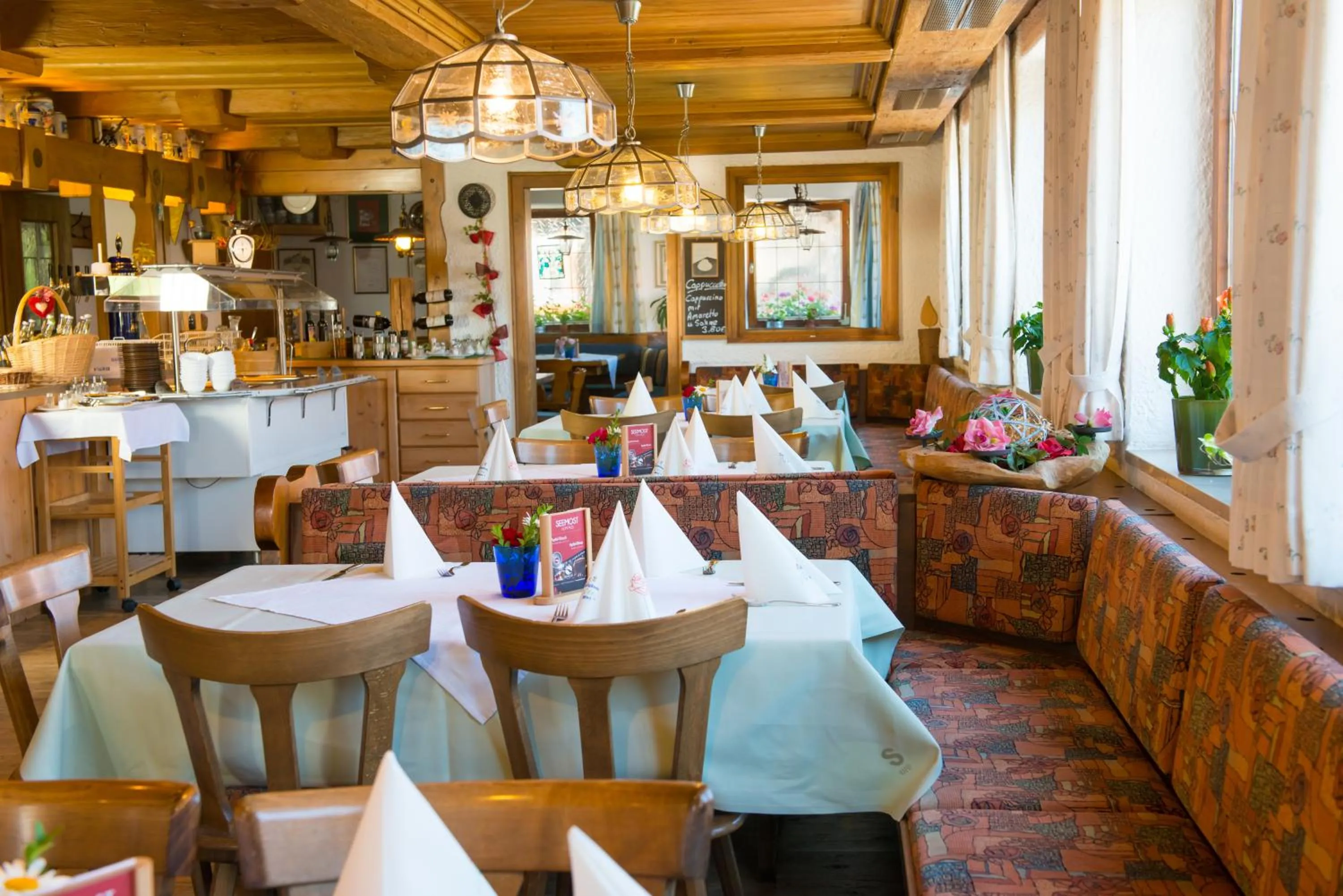 Restaurant/places to eat in Hotel Gasthof Rose