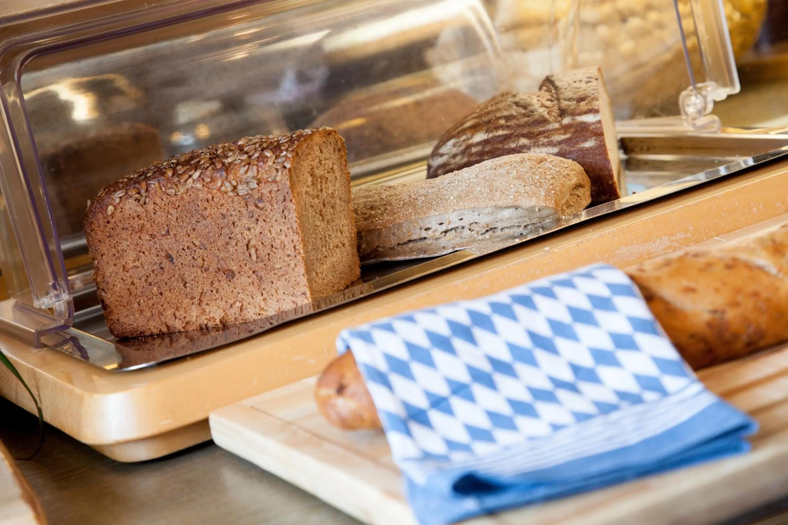 Buffet breakfast in Hotel Gasthof Rose