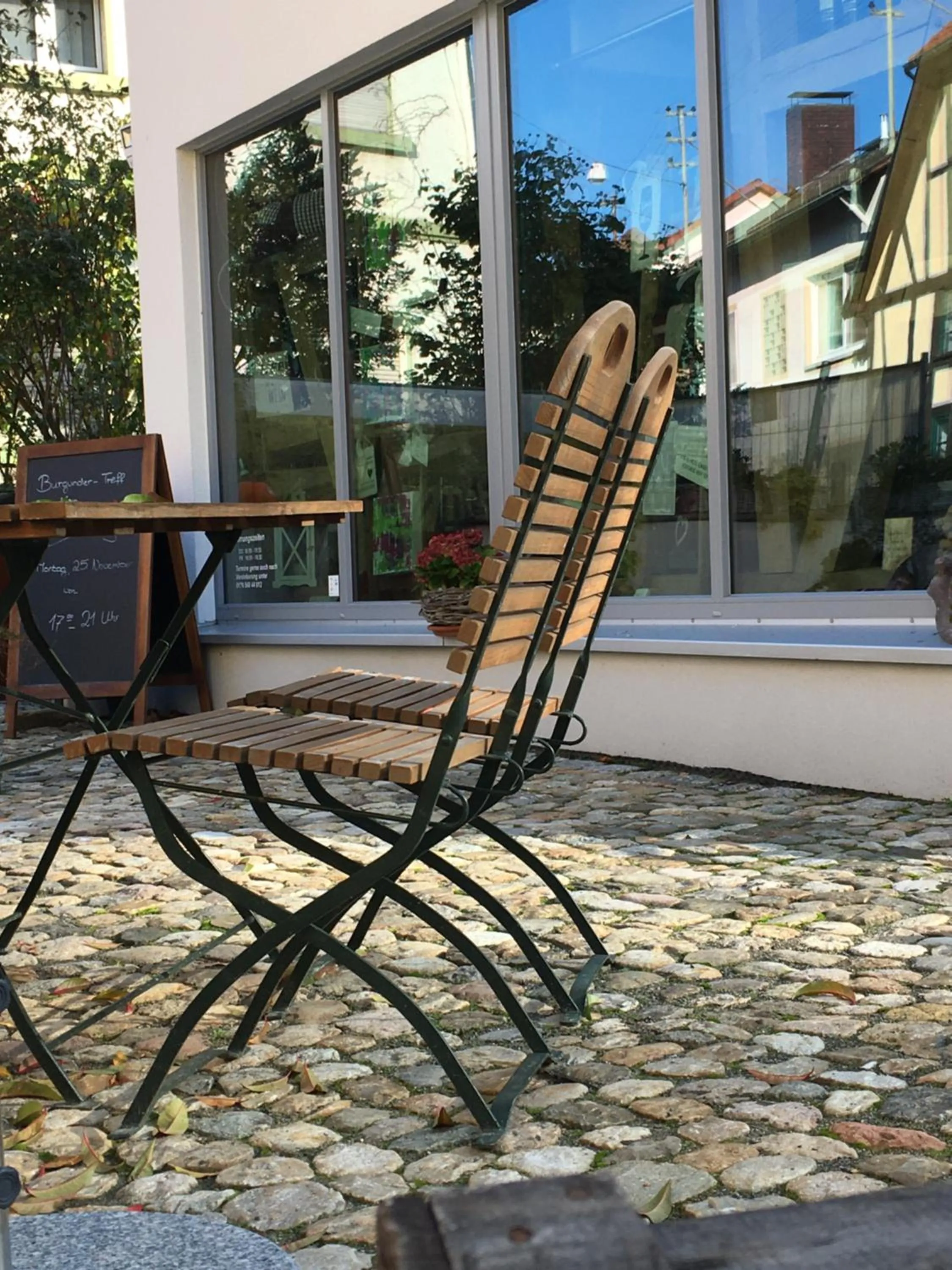 Patio in Schmuckkästle am Hafen