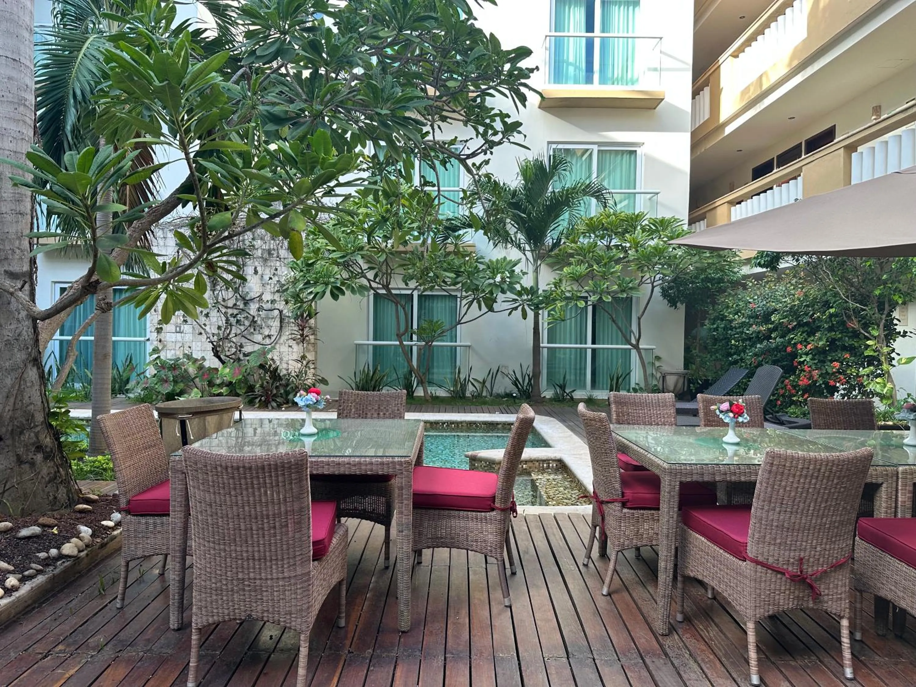 Restaurant/places to eat in Wyndham Merida