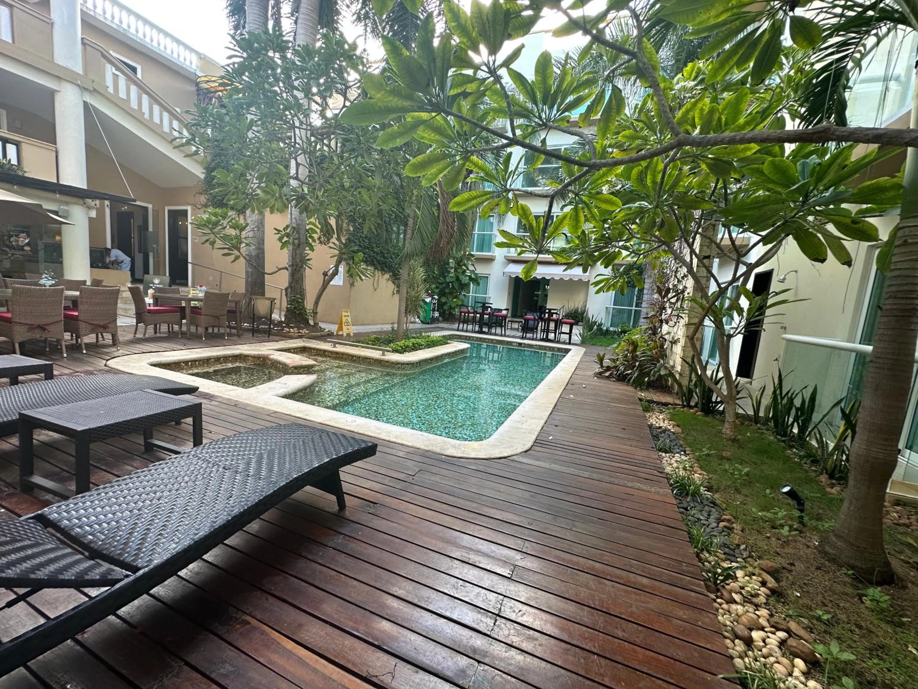 Swimming pool in Wyndham Merida