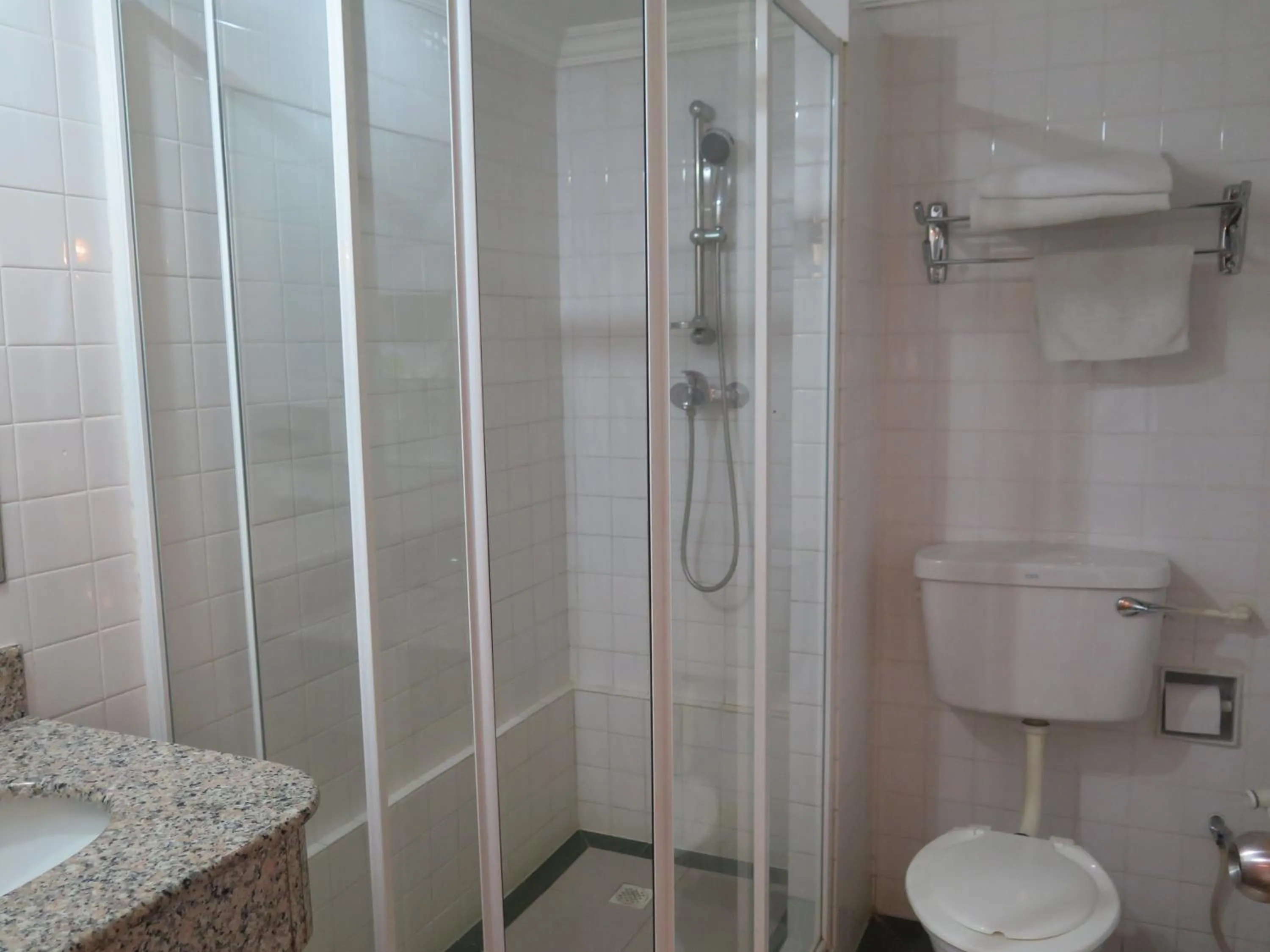 Shower in Sea View Resort Hotel & Apartments