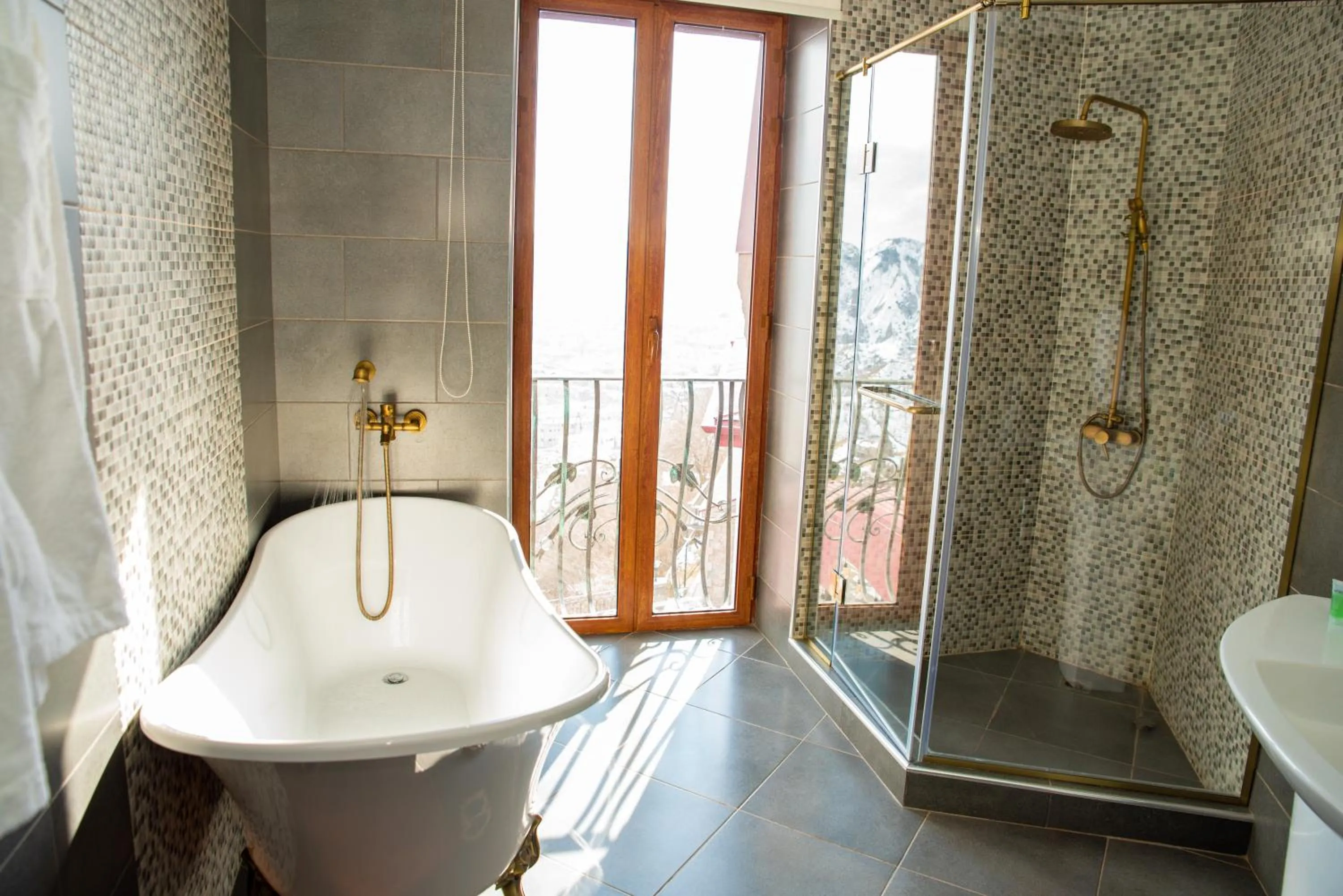 Bathroom in Khoreayi Dzor