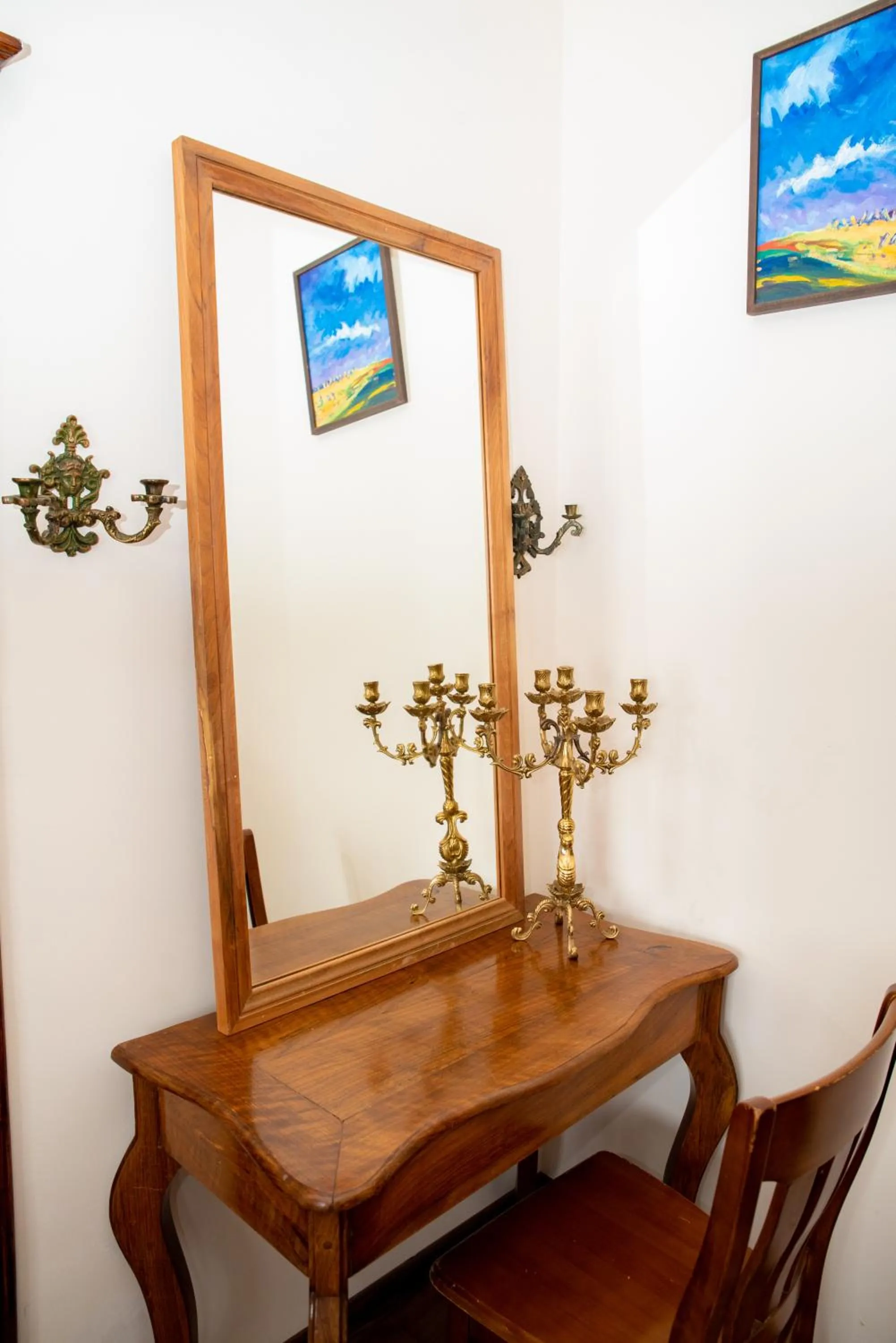 Seating area in Khoreayi Dzor