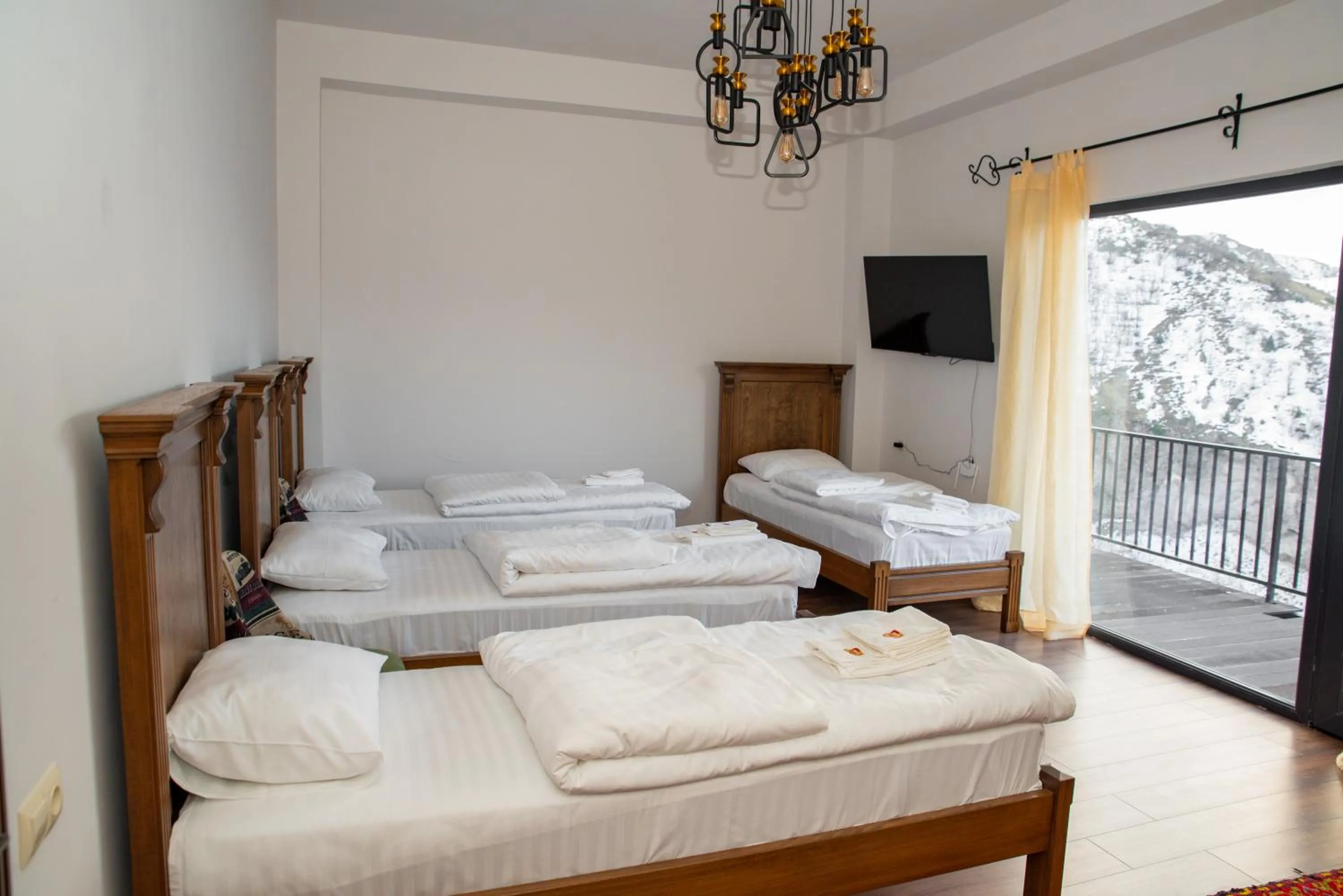 Bed in Khoreayi Dzor