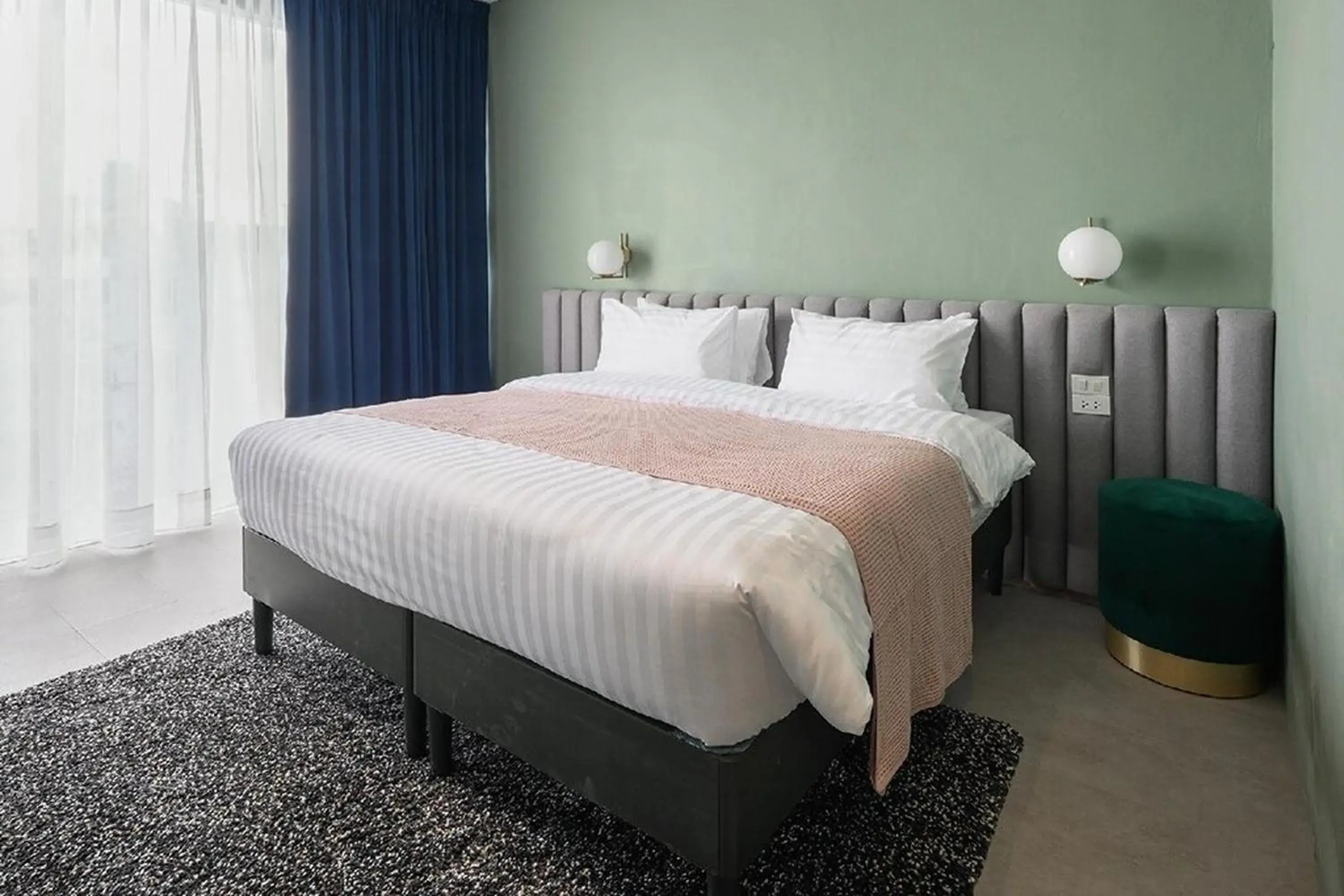 Deluxe King Room in Our Nomad Boutique Hostel Deluxe King Room in Our Nomad Boutique Hostel