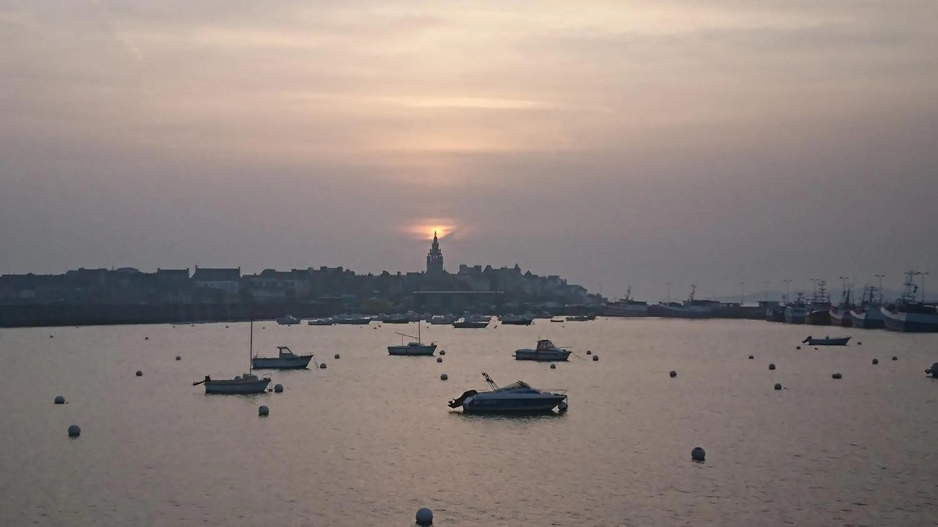 Natural landscape in La Maison Serrurier - Chambres d’hôtes