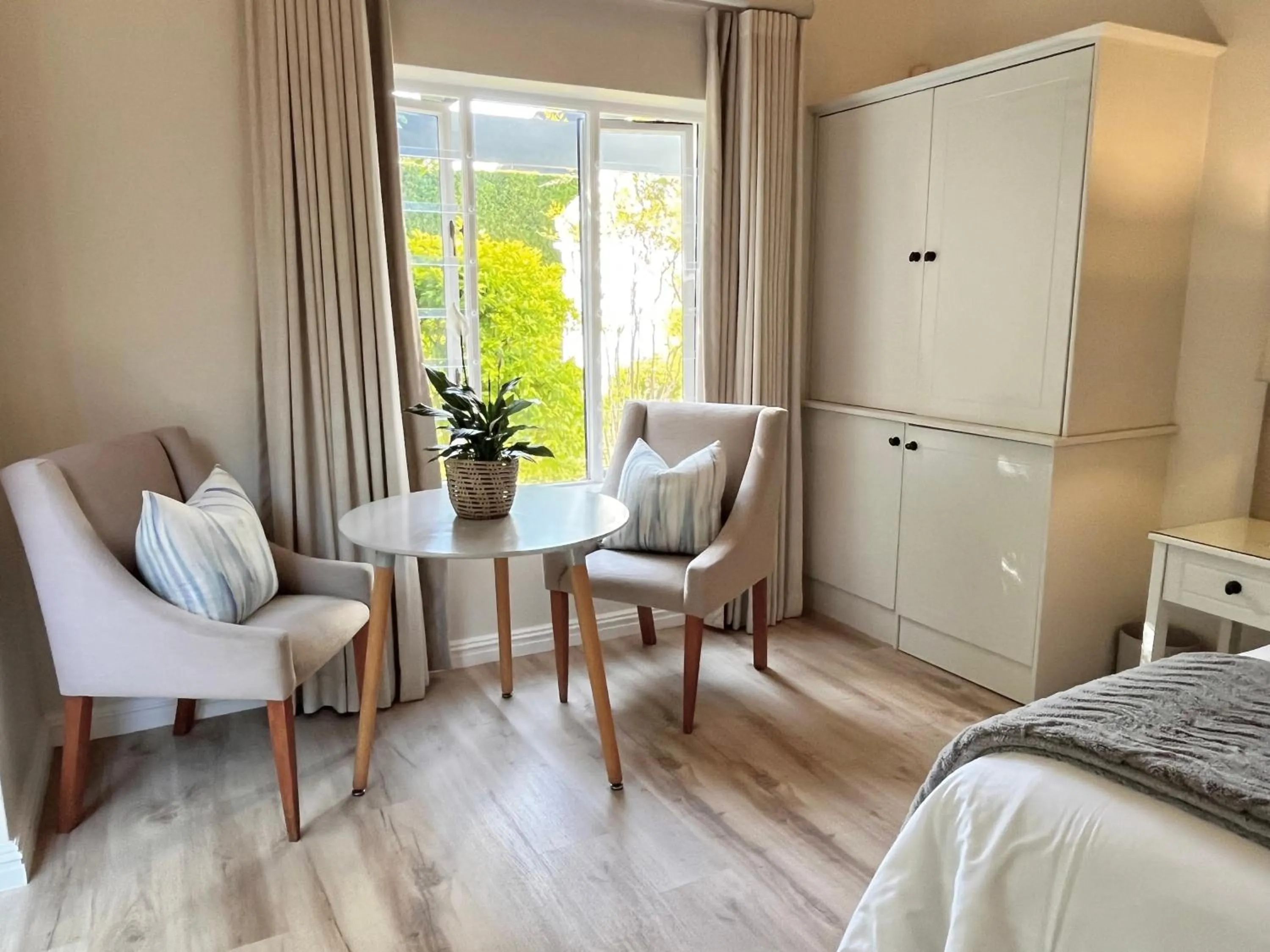 Bed in Oakvale Lodge