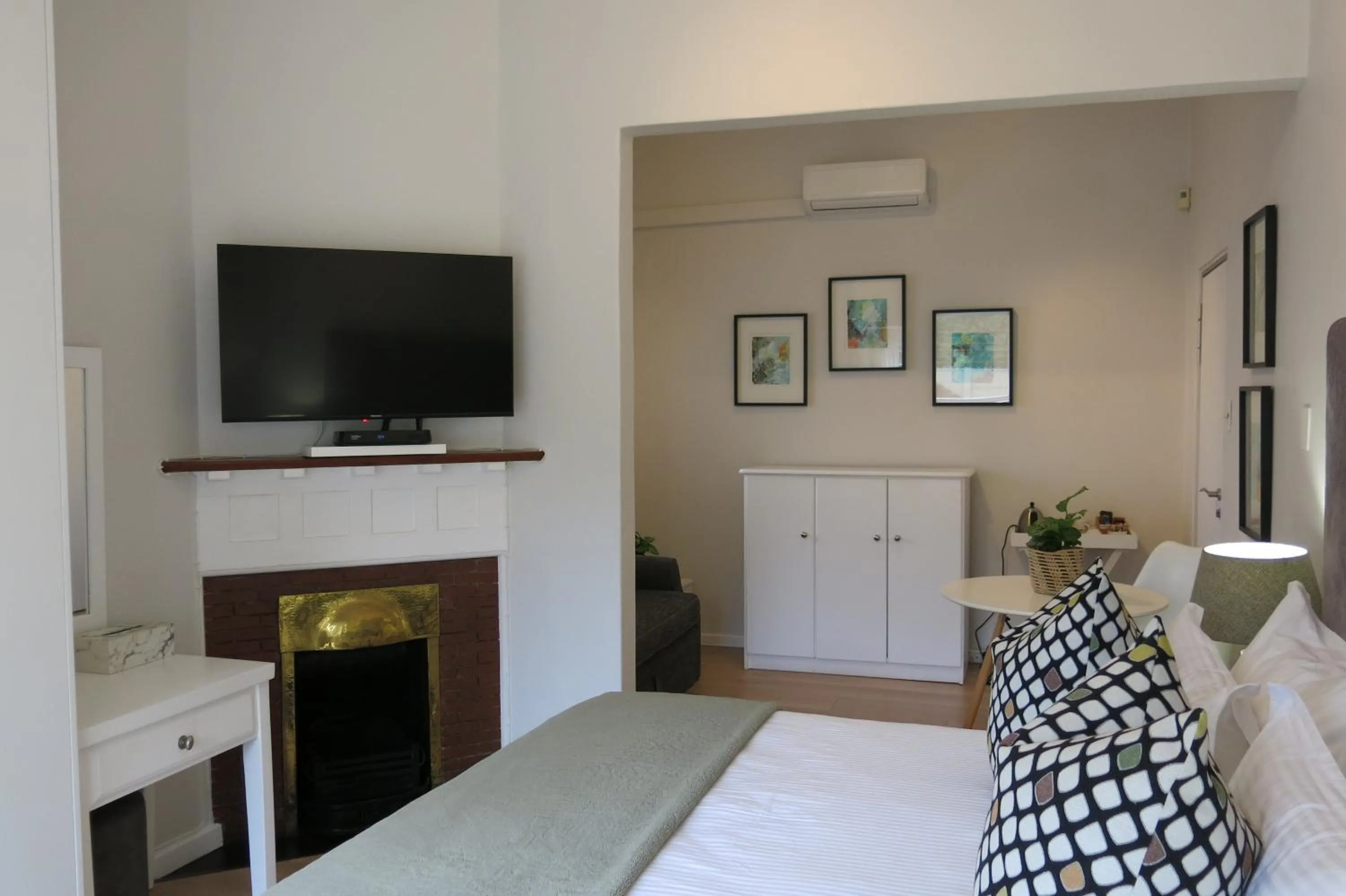 TV and multimedia, Bed in Oakvale Lodge