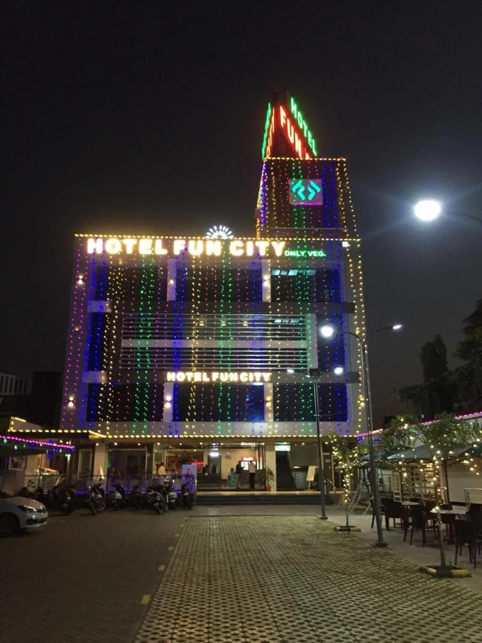 Hotel Fun City