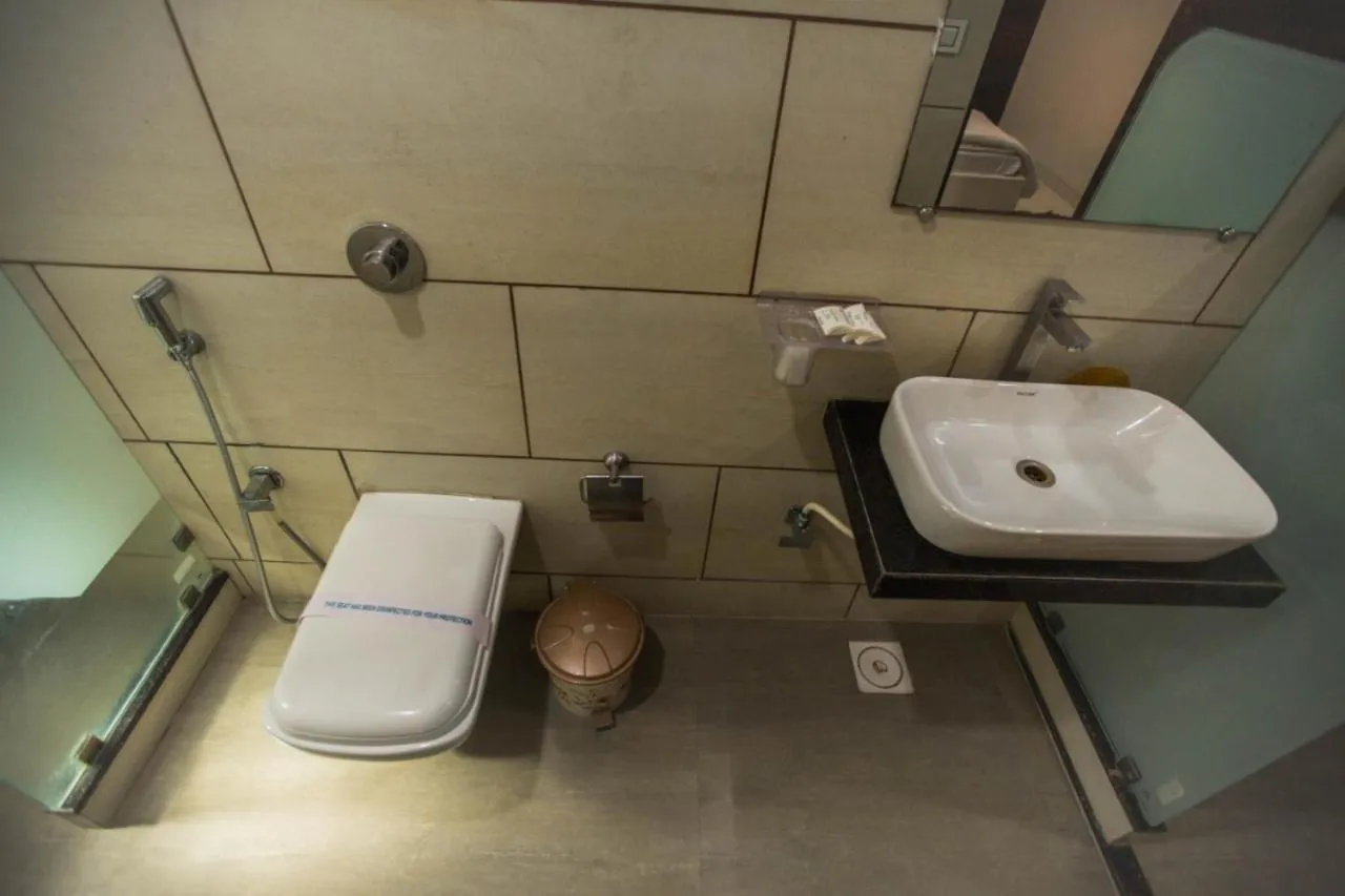 Bathroom in Hotel Fun City