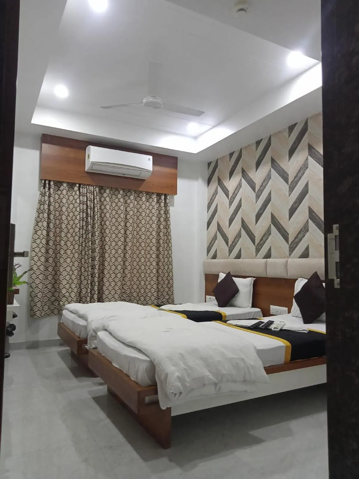 Bed in Hotel Fun City