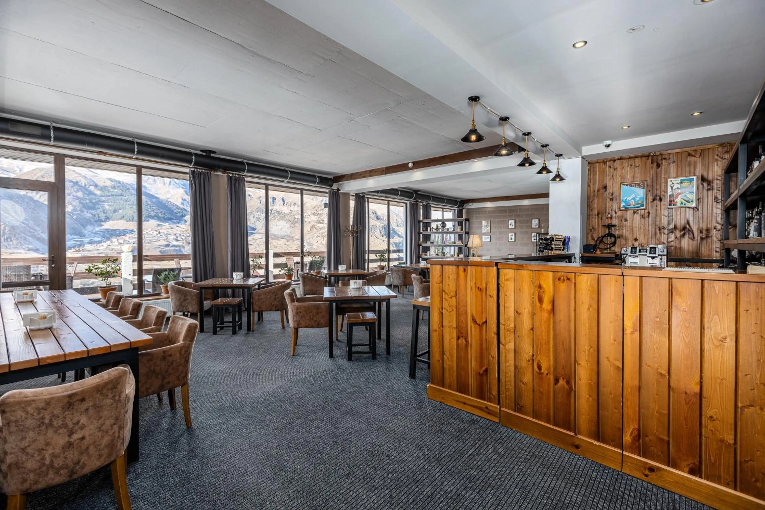 Alpine Lounge Boutique Hotel