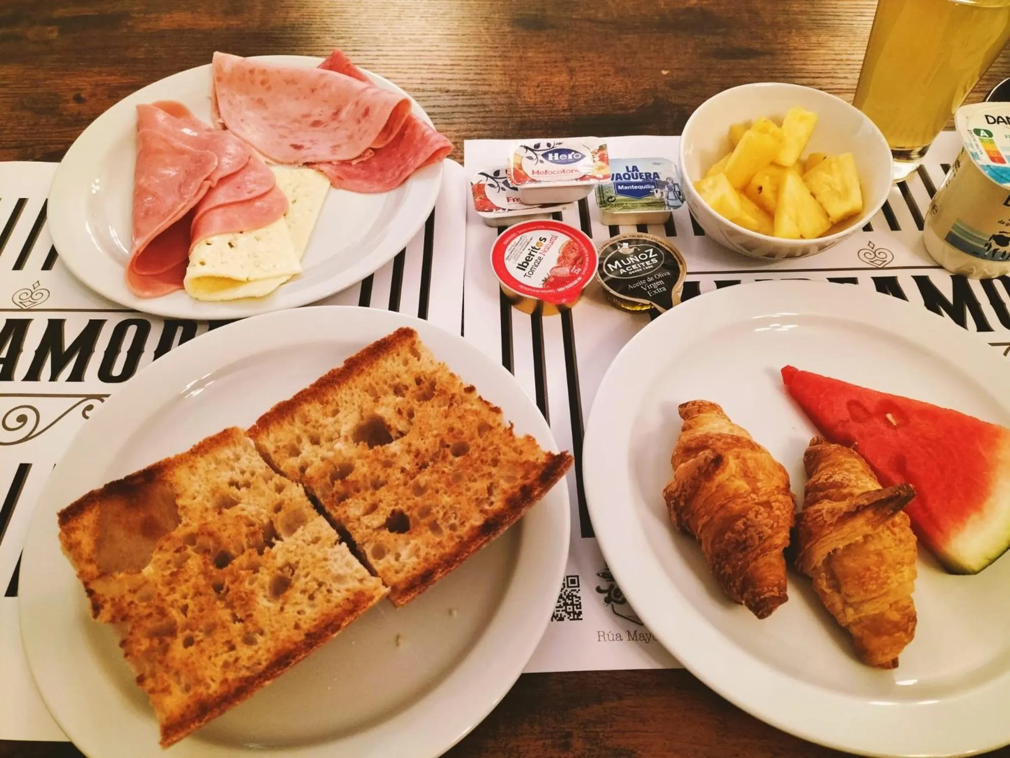 Breakfast in Amelia by gaiarooms