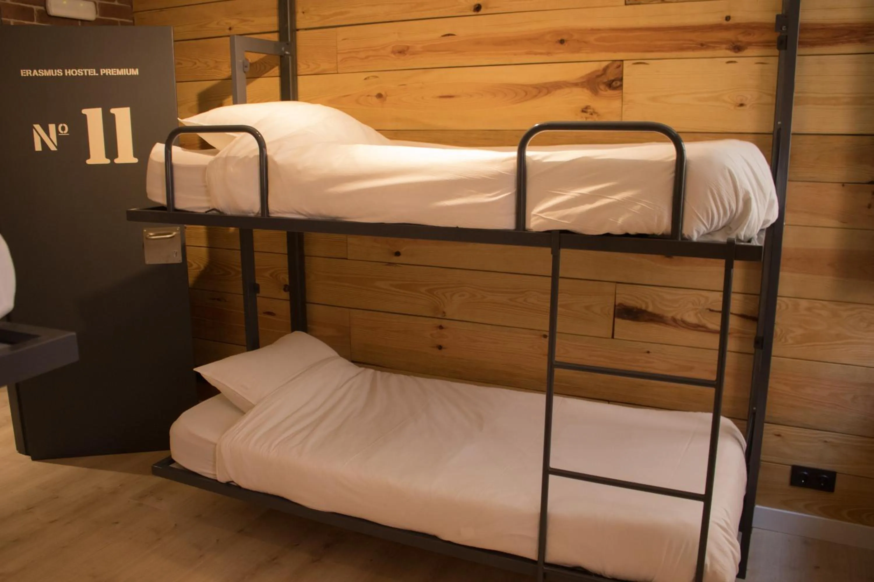 Bed in Amelia by gaiarooms