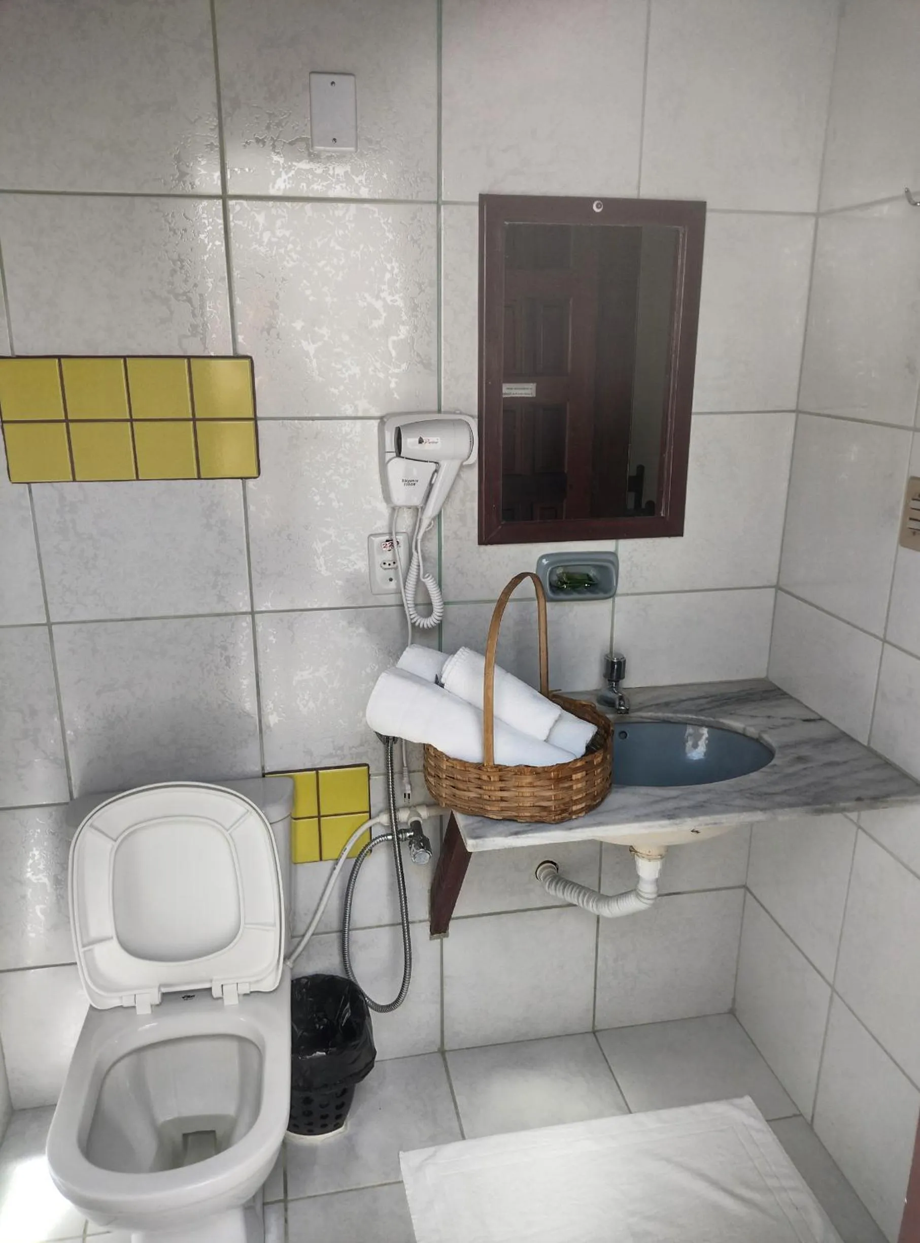 Shower in Pousada Verdes Mares