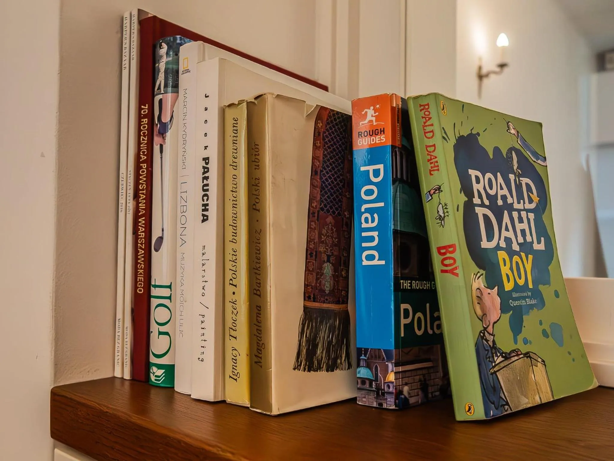 Living room in Crystal Suites Old Town