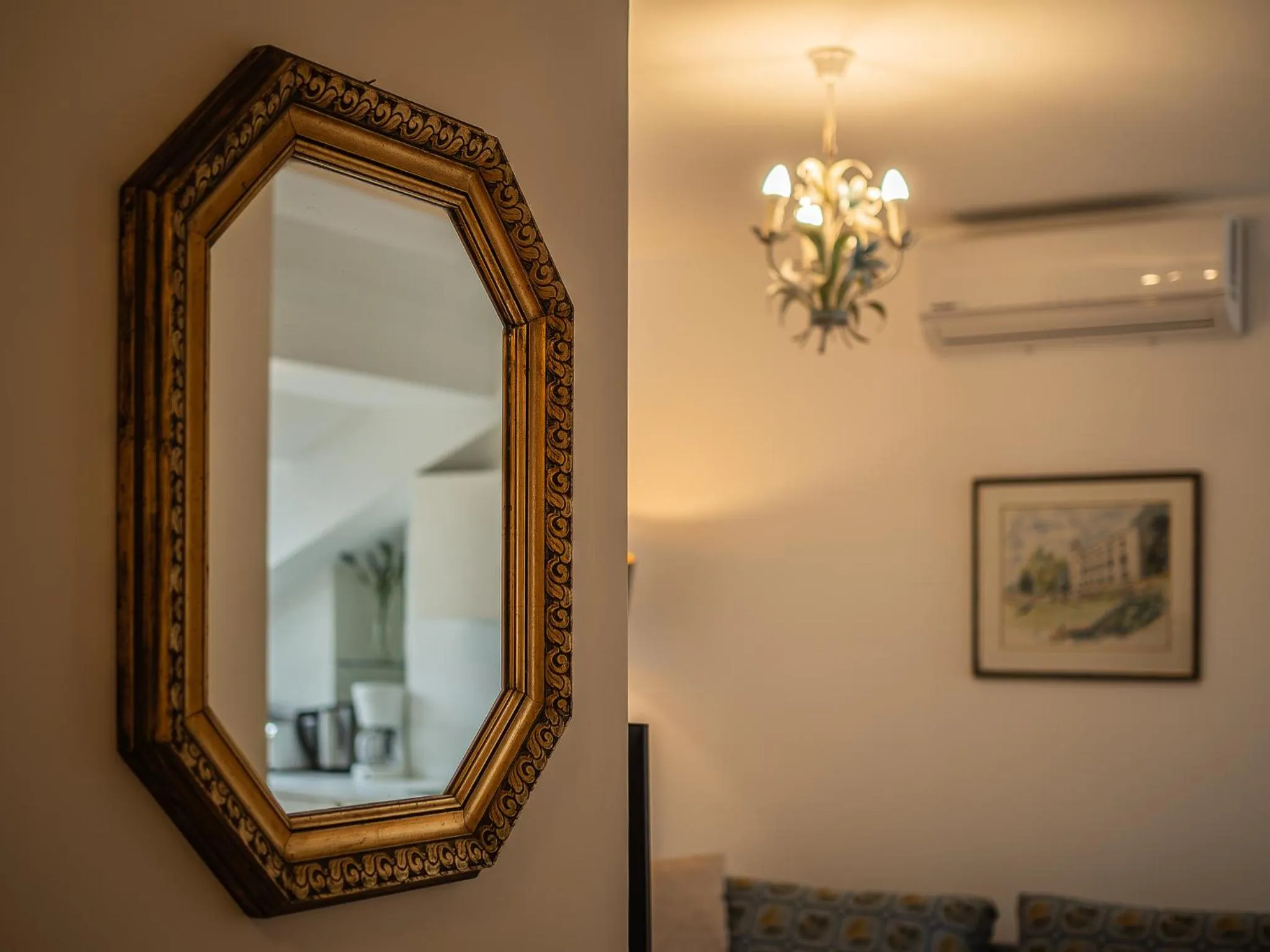 Living room in Crystal Suites Old Town