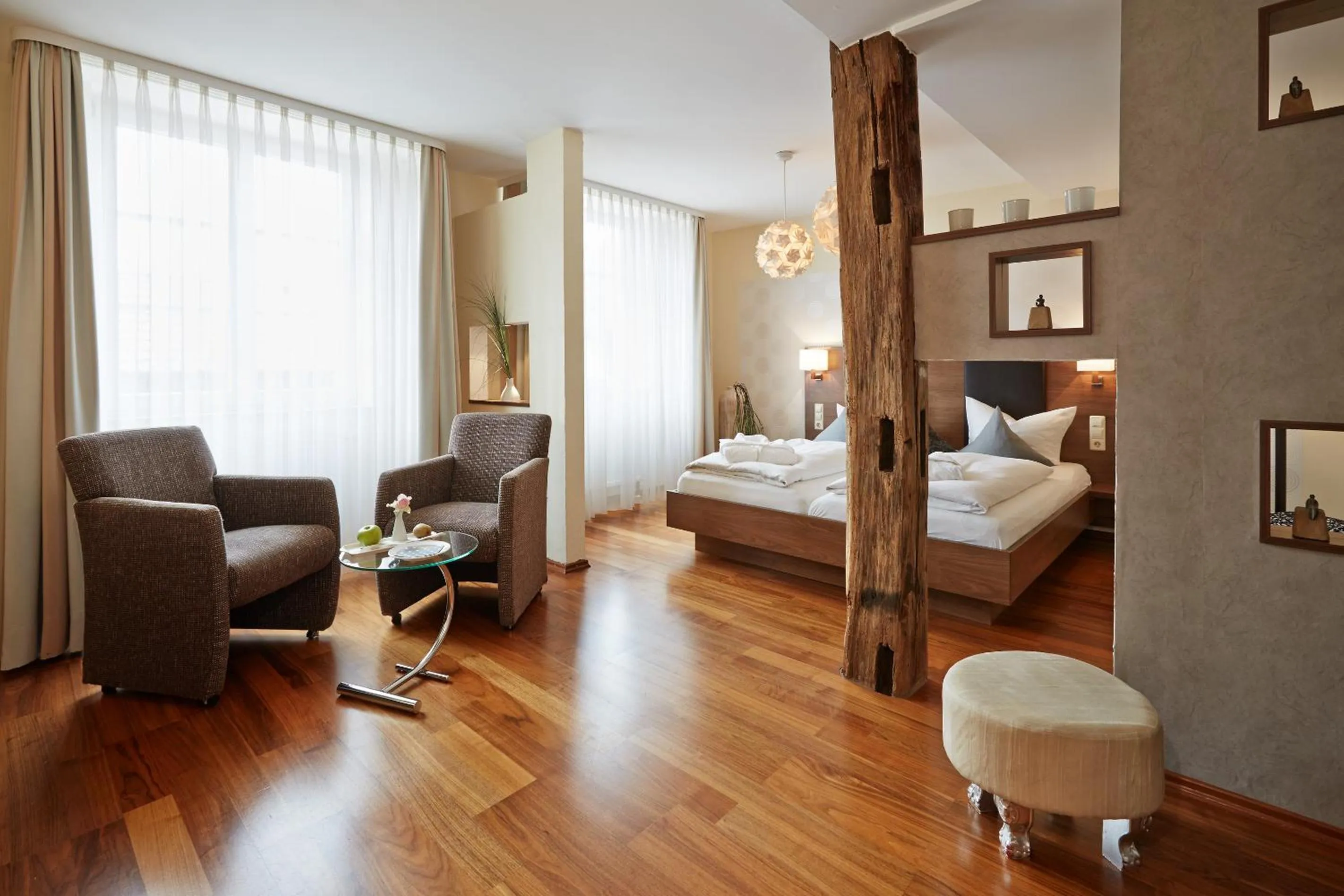 Photo of the whole room, Bed in Die Reichsstadt - Hotel Spa und Restaurant