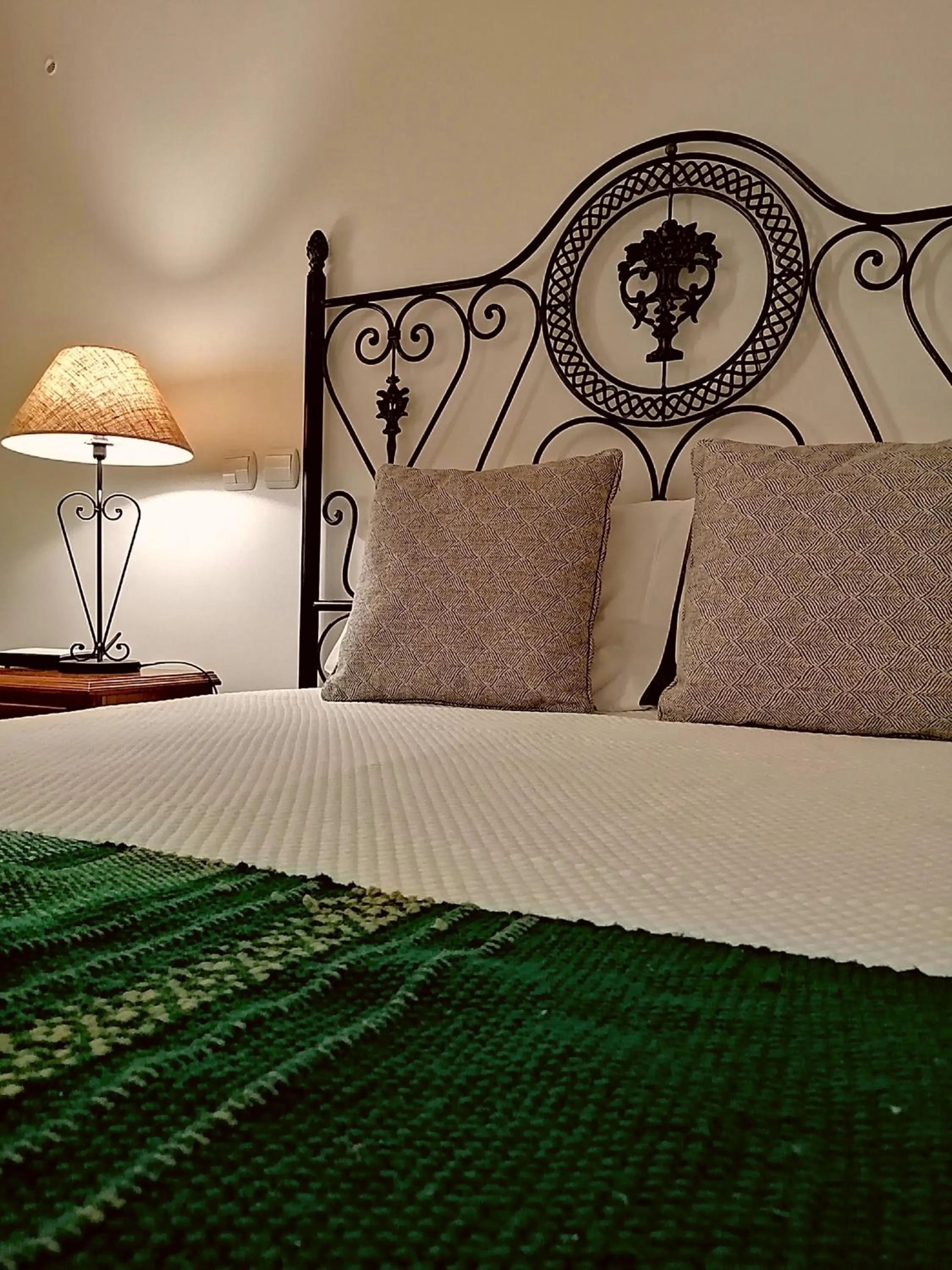 Decorative detail, Bed in Herdade da Diabroria - Agroturismo