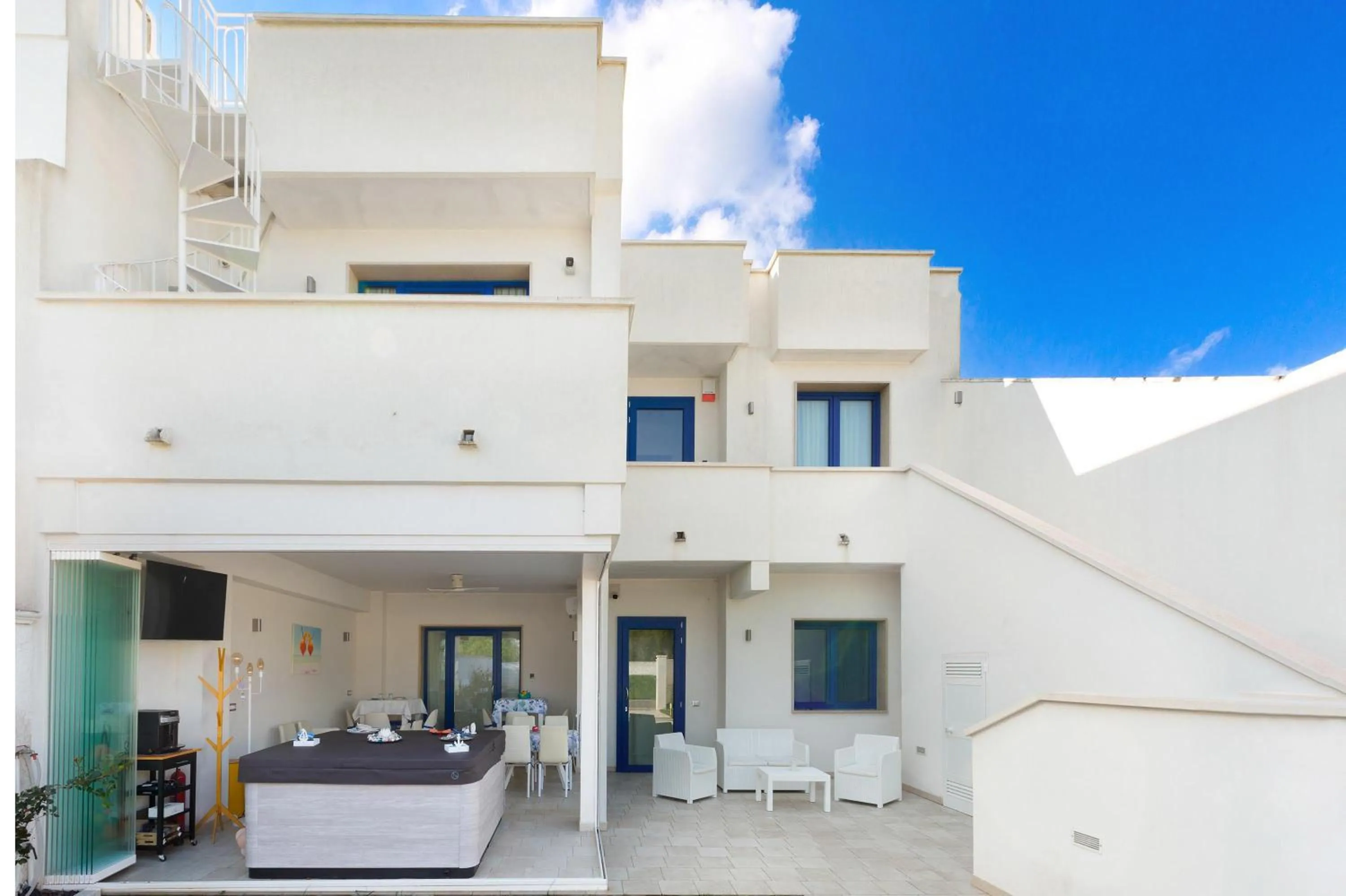 Property building in B&B Dreams and Delights