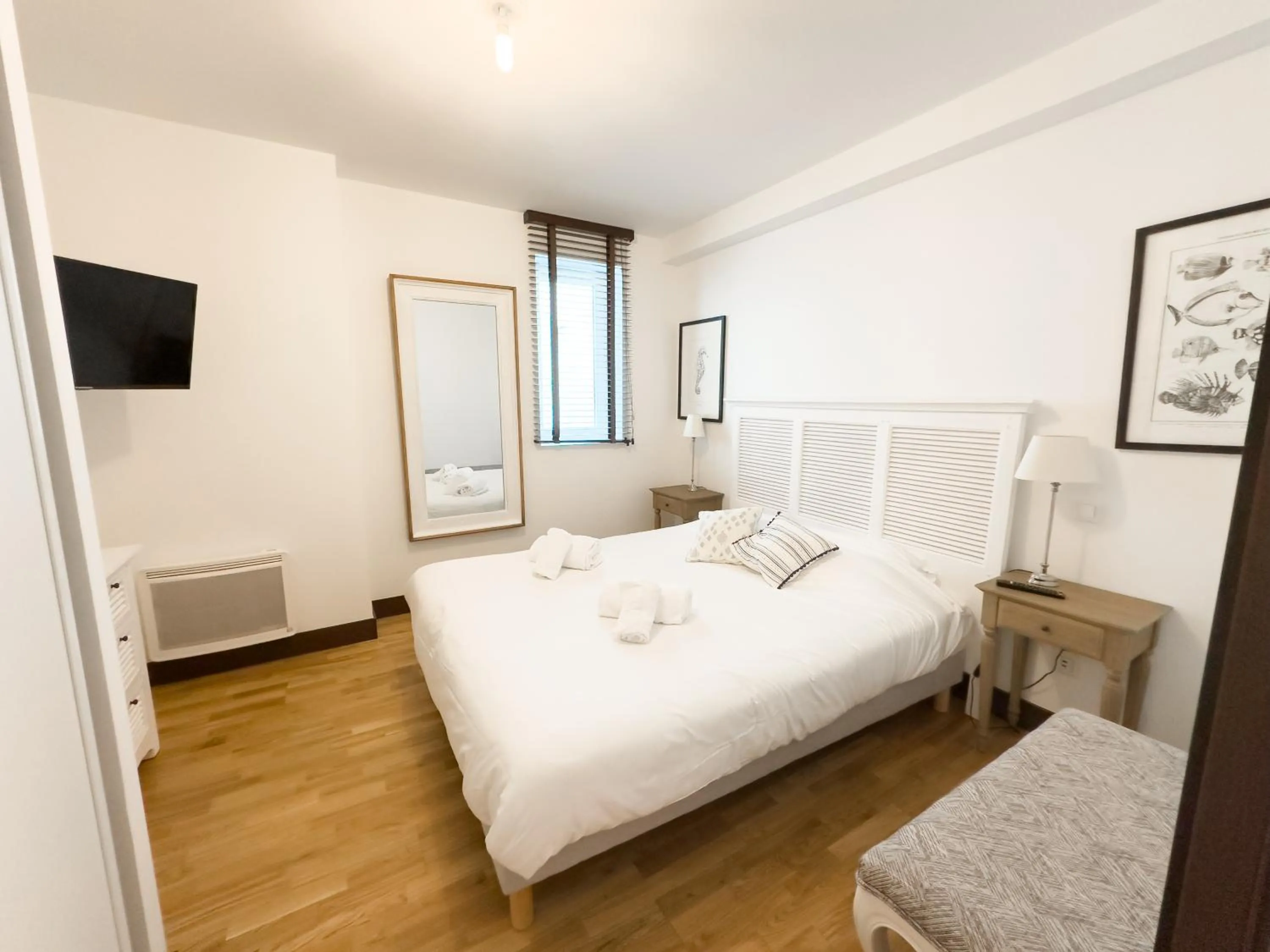 Bed in Résidence de l'Arsenal Royal - Meublés de Tourisme