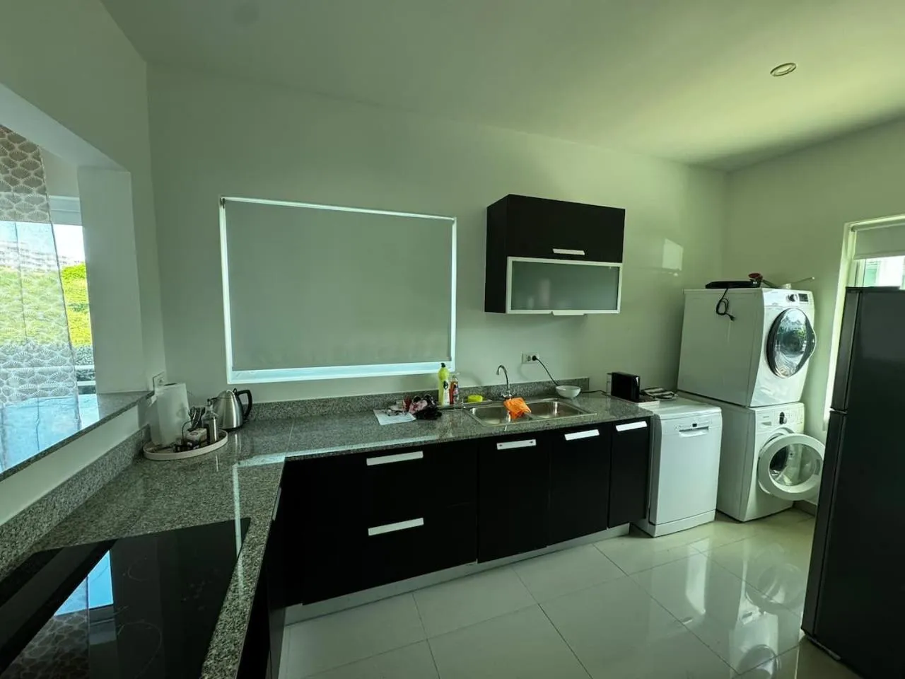 Kitchen or kitchenette in Piscadera Harbour Village